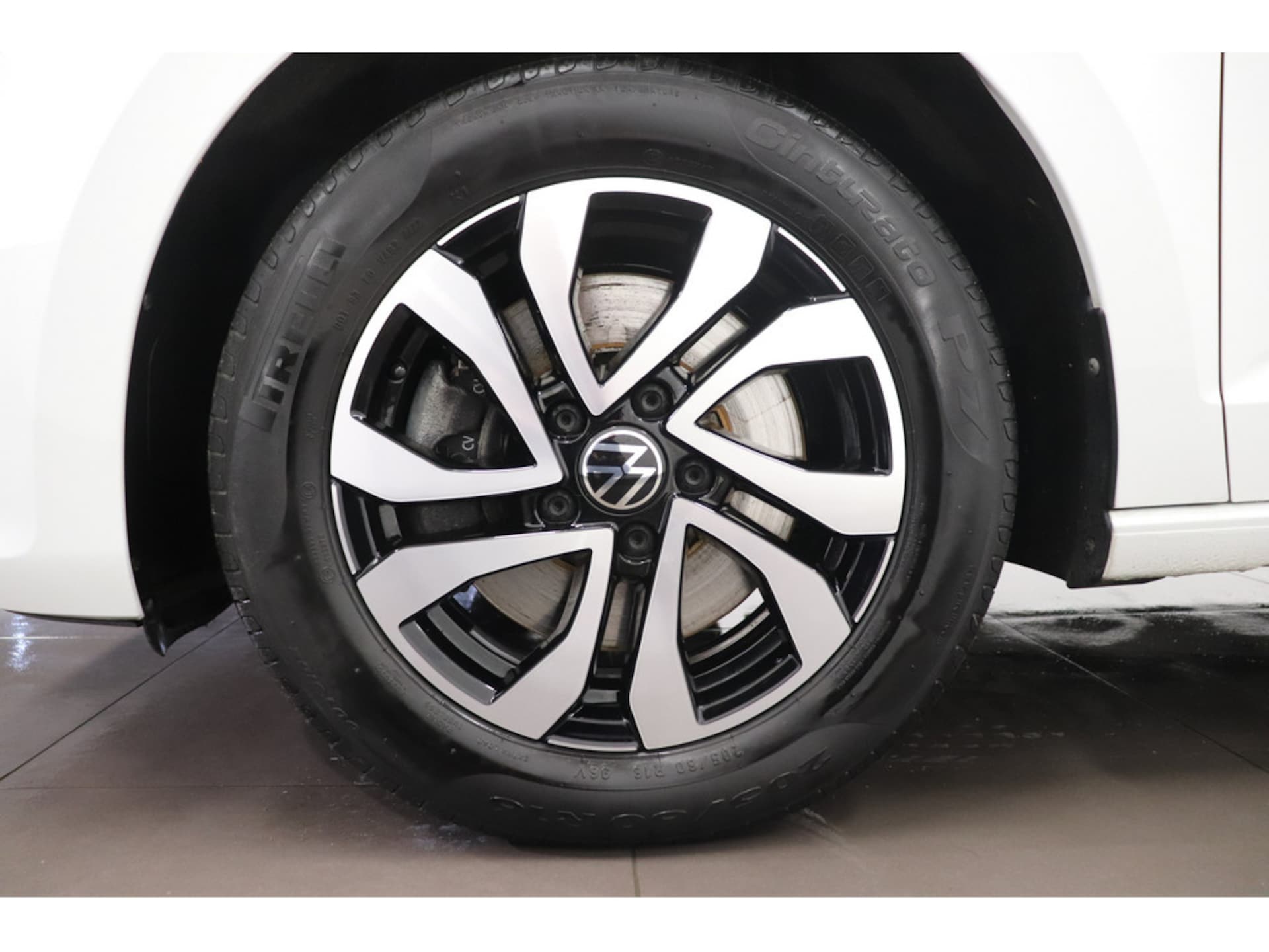 Volkswagen Touran Active