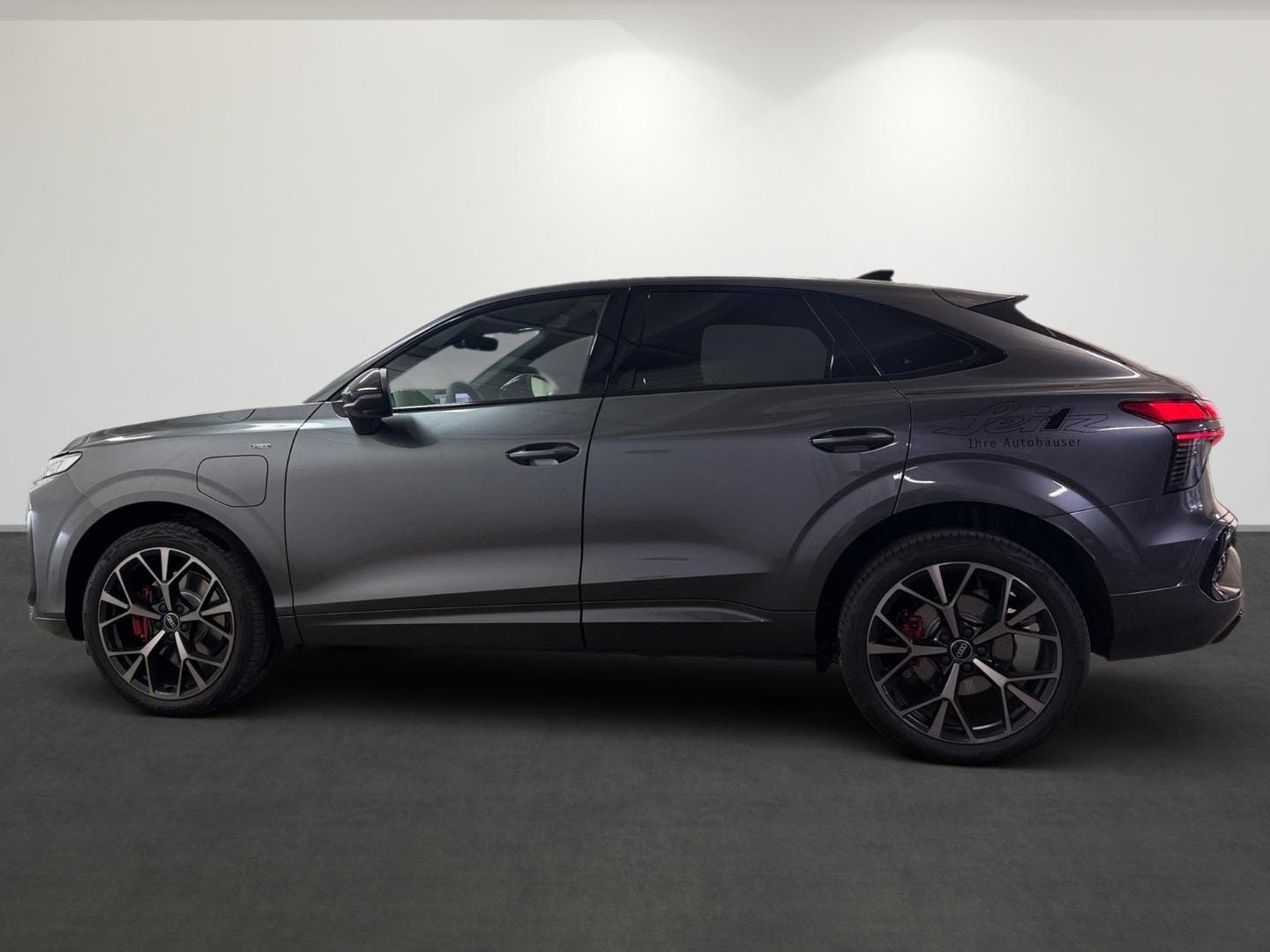 Bild über Audi Q3 Sportback e-hybrid e-hybrid 200 kW S tronic - für weitere Informationen kontaktieren Sie den Audi Partner