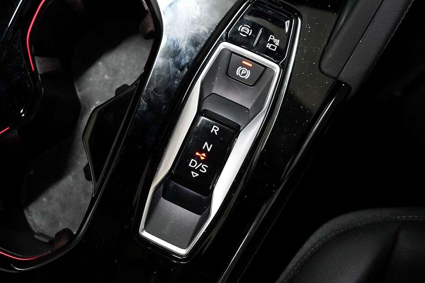 Image about Audi Q5 SUV TFSI 150 kW