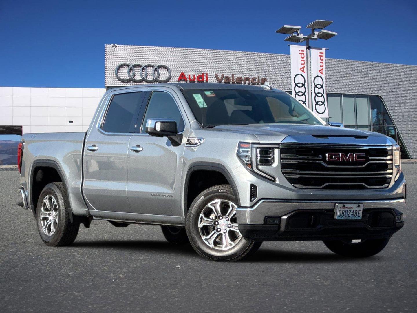 2024 GMC Sierra 4WD Crew Cab Short Box SLT's photo