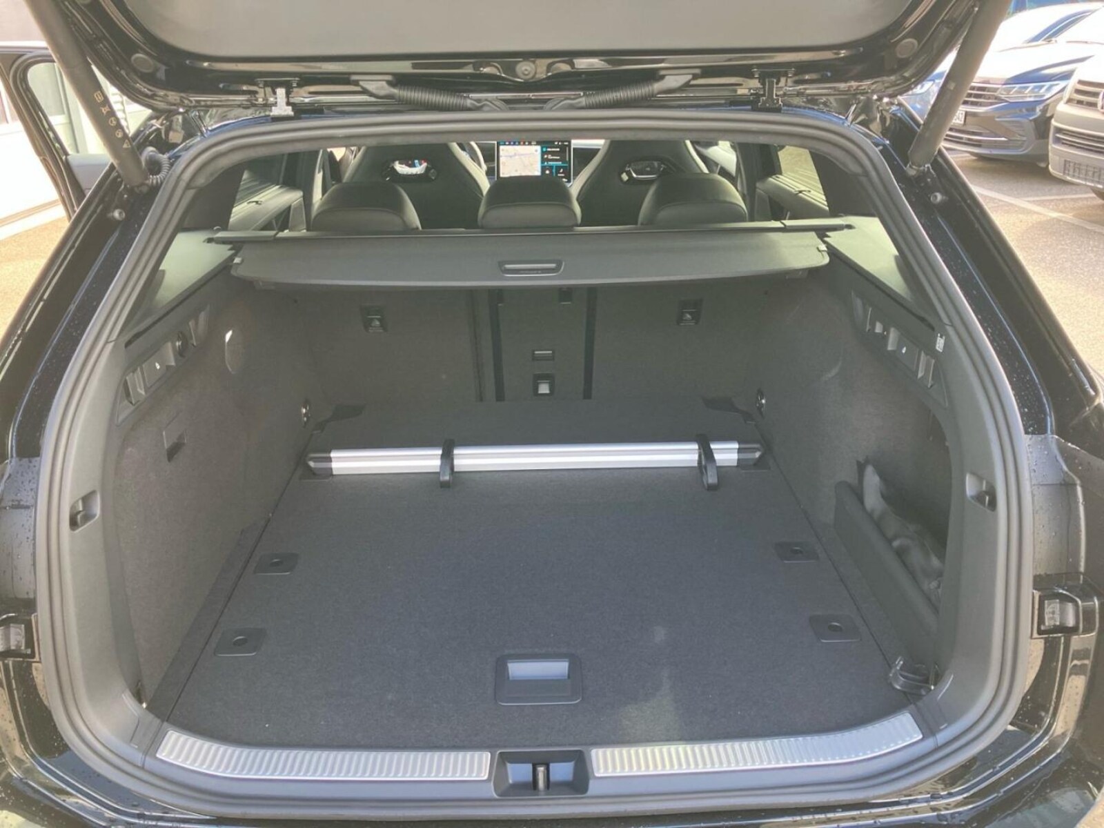Volkswagen Passat – Bild 13