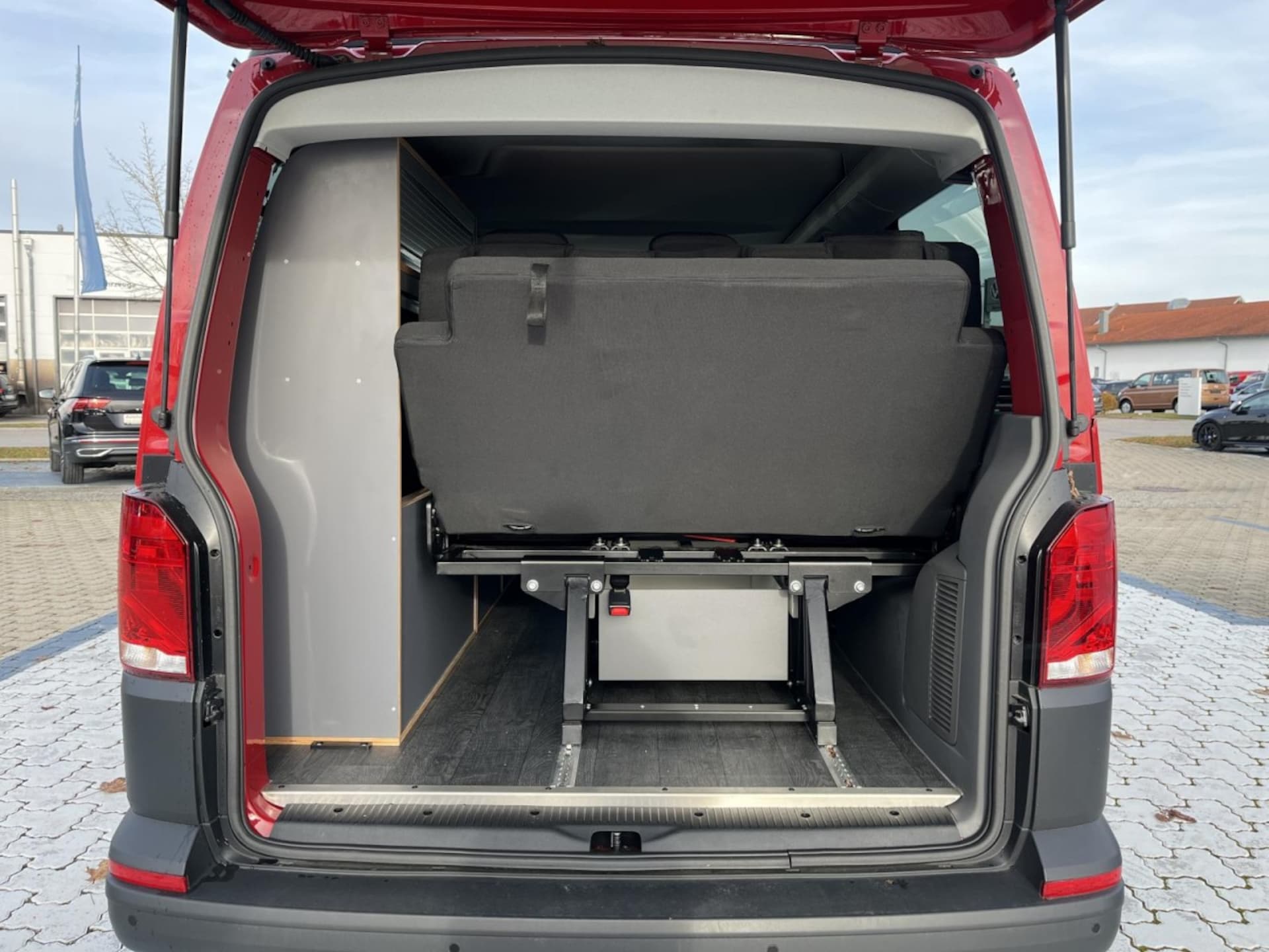 Volkswagen T6.1 Transporter Kombi kurzer Radstand