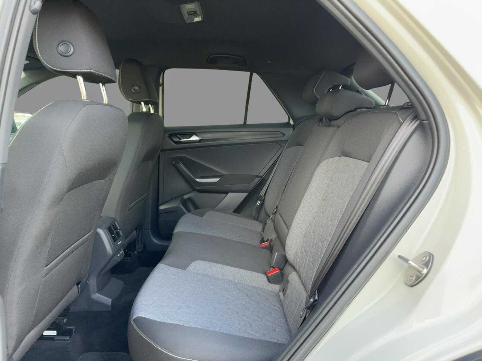 Volkswagen T-Roc – Bild 9