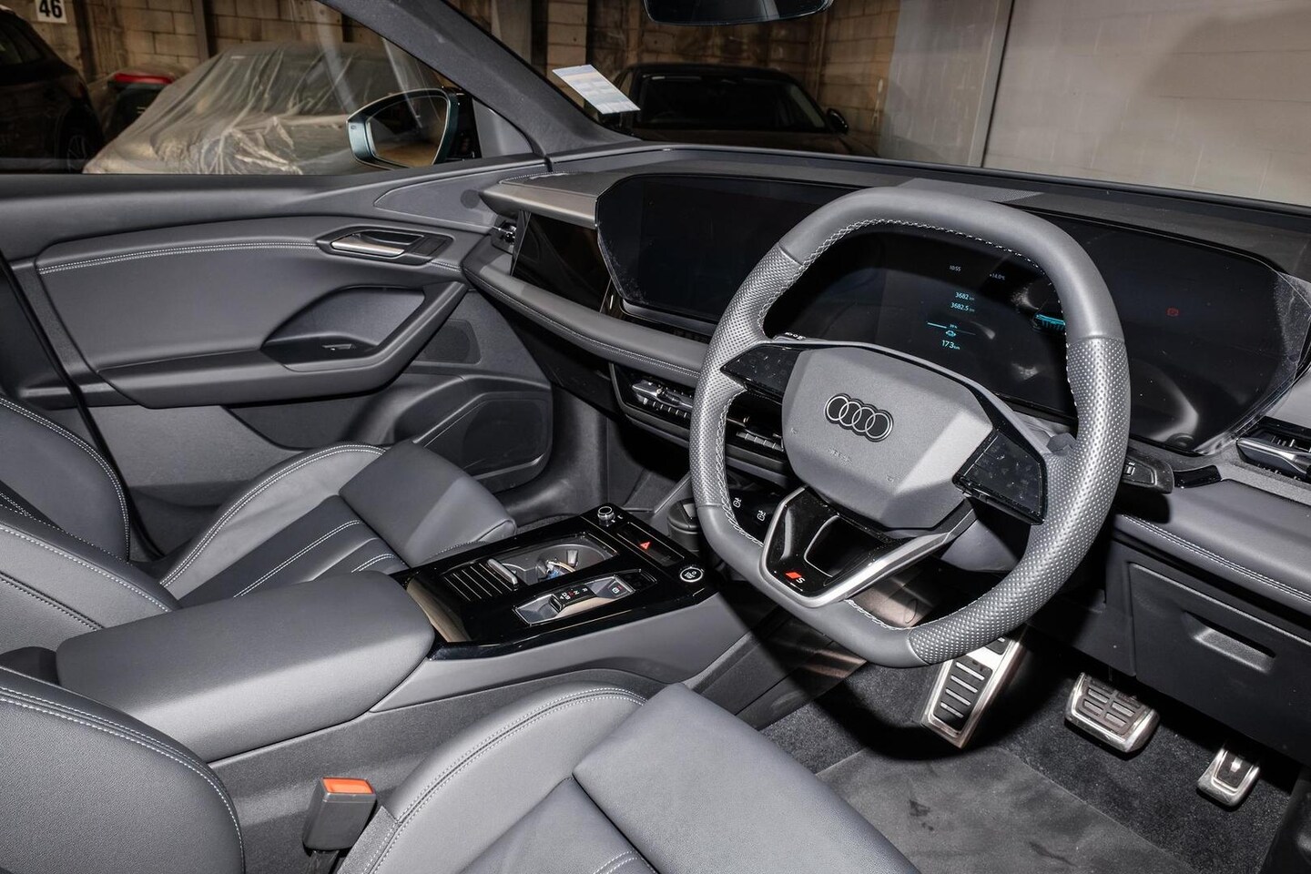Image about Audi Q6 Sportback e-tron e-tron quattro