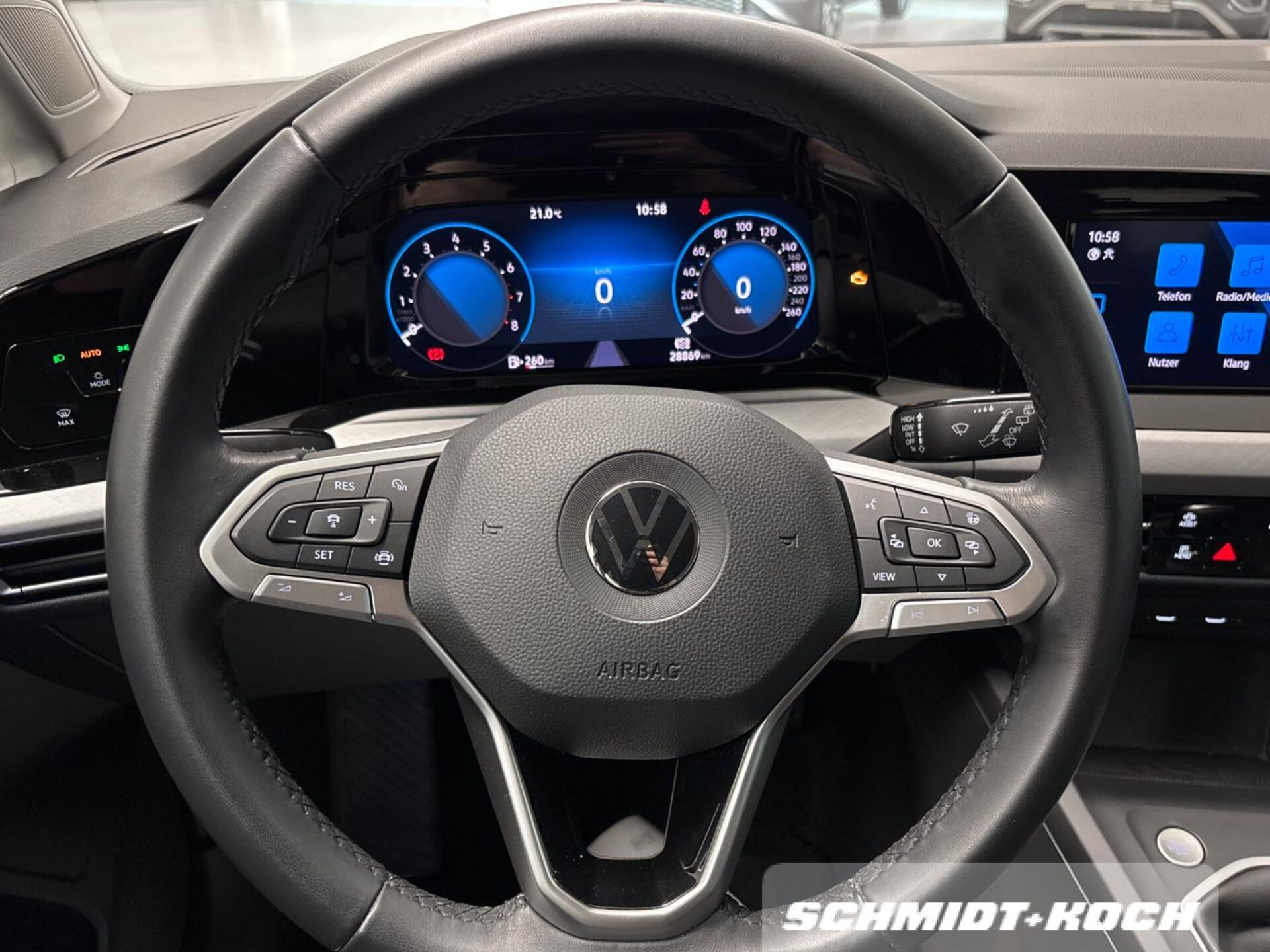 Volkswagen Golf Variant Life