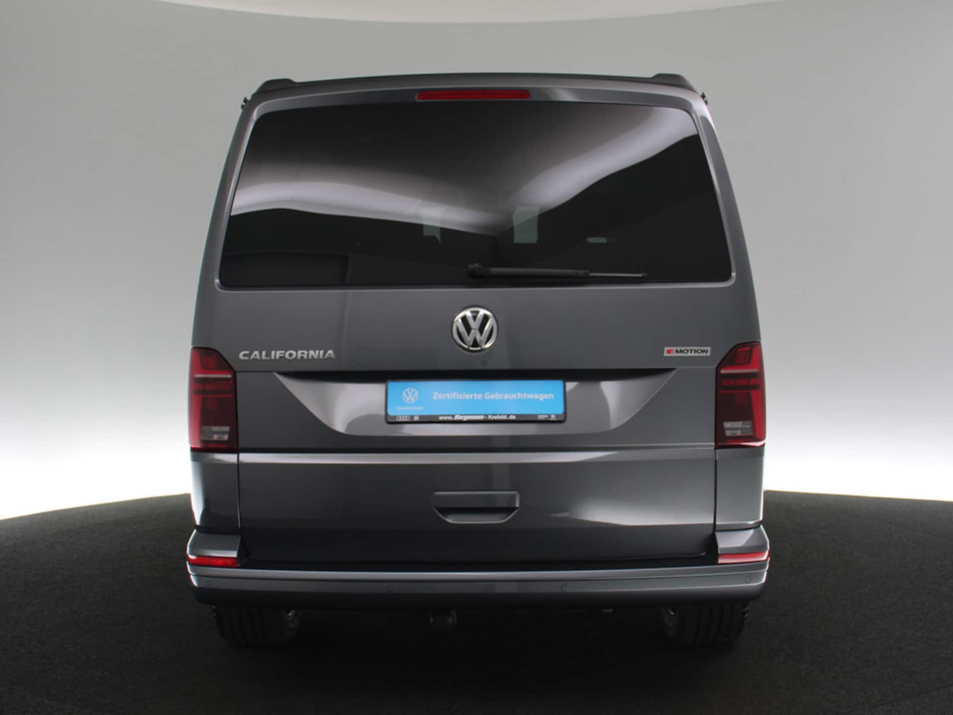 Volkswagen T6.1 California Beach