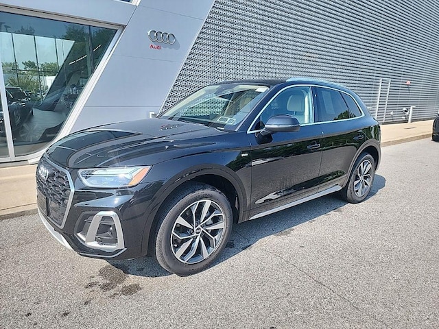 Photo of 2023 Audi Q5