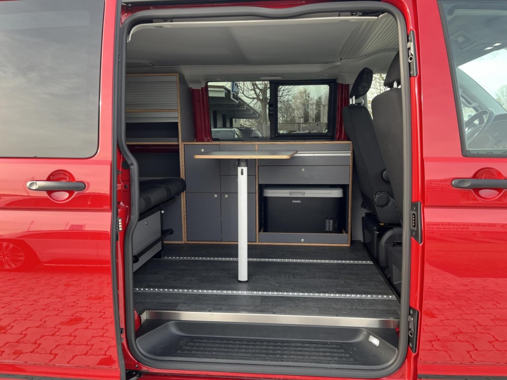 Volkswagen T6.1 Transporter Kombi kurzer Radstand