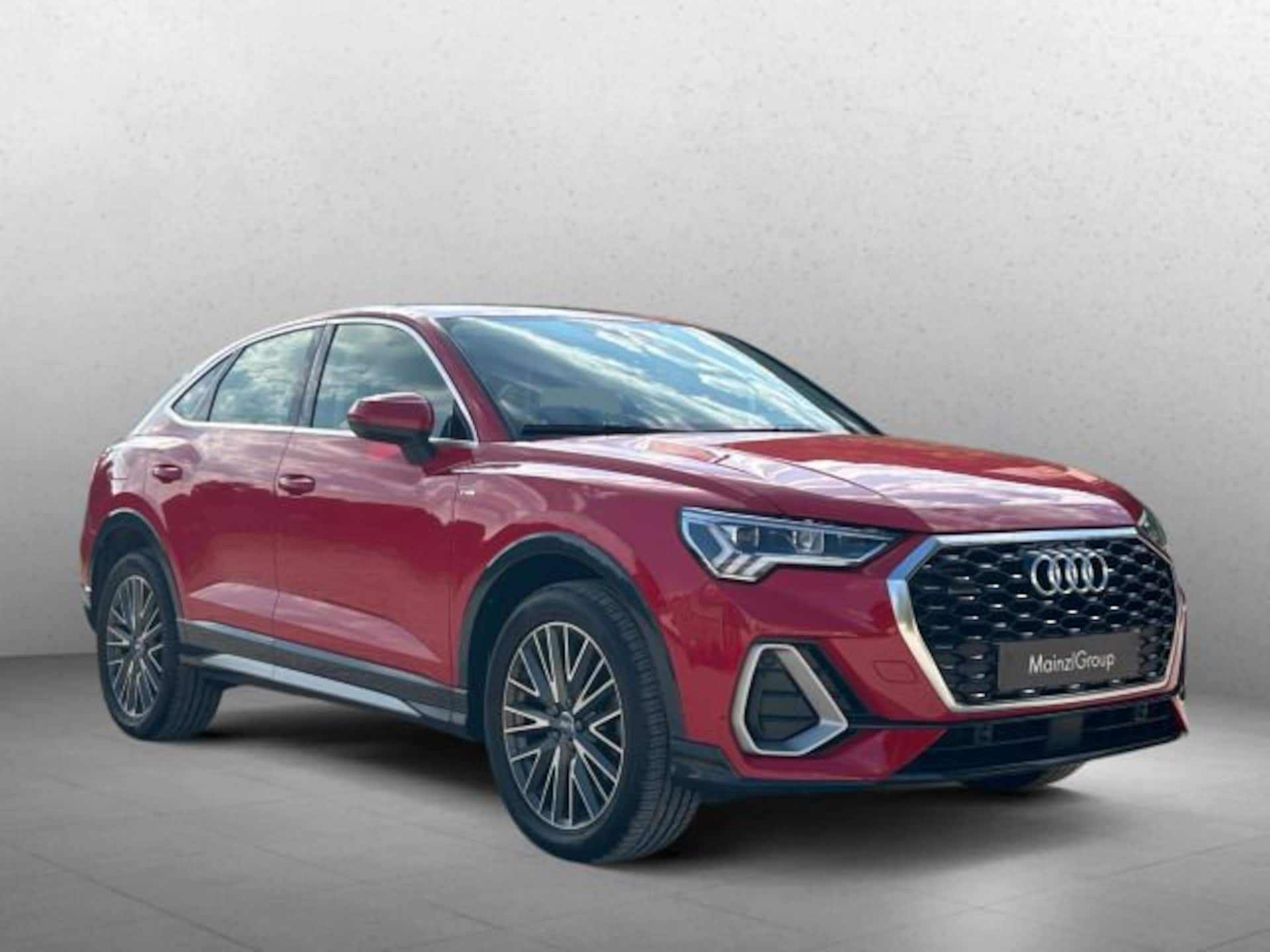 Audi Q3 Sportback S line