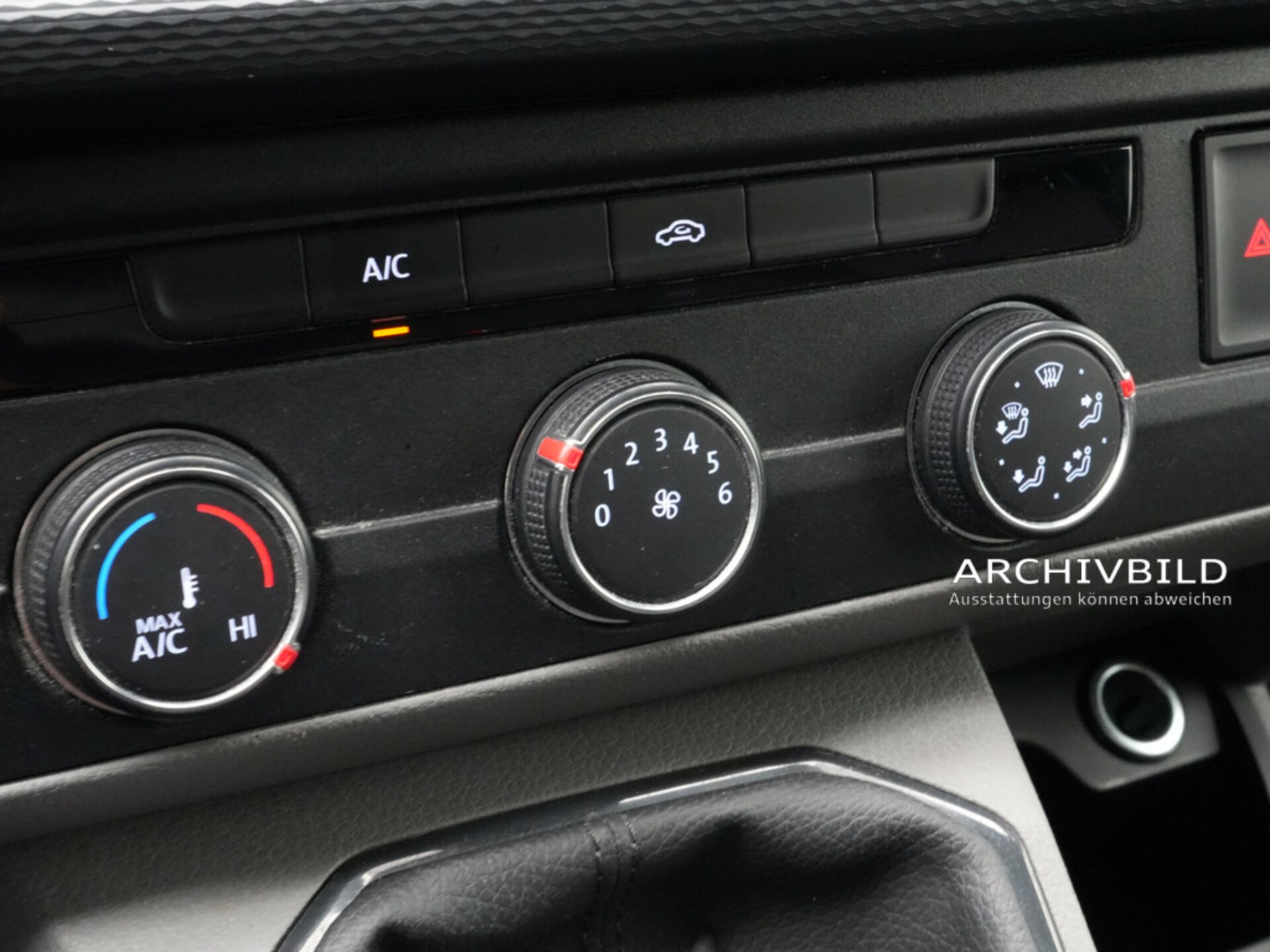 Volkswagen T6.1 Transporter Kasten langer Radstand