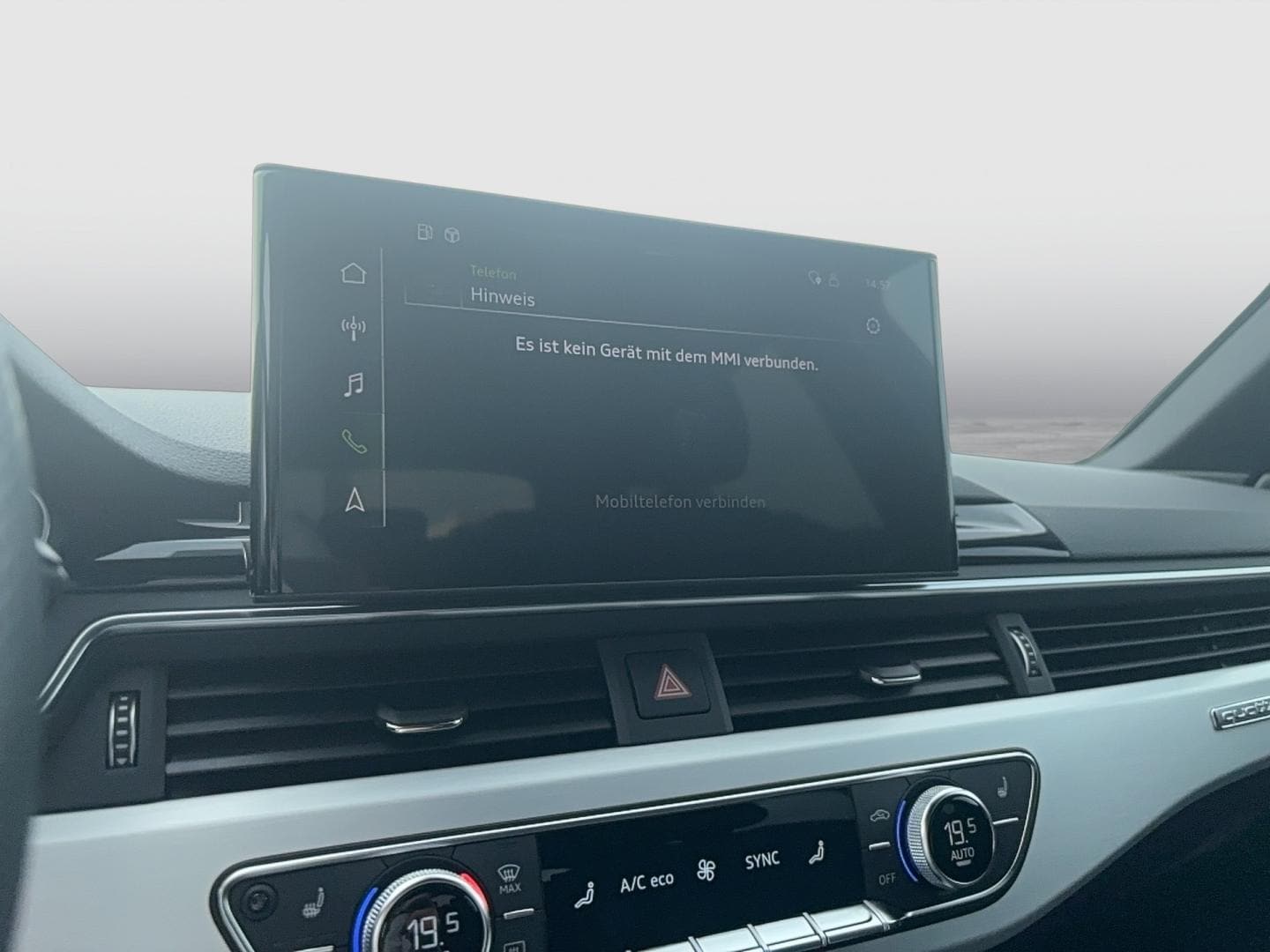 Bild über Audi S4 Avant TDI quattro tiptronic - für weitere Informationen kontaktieren Sie den Audi Partner