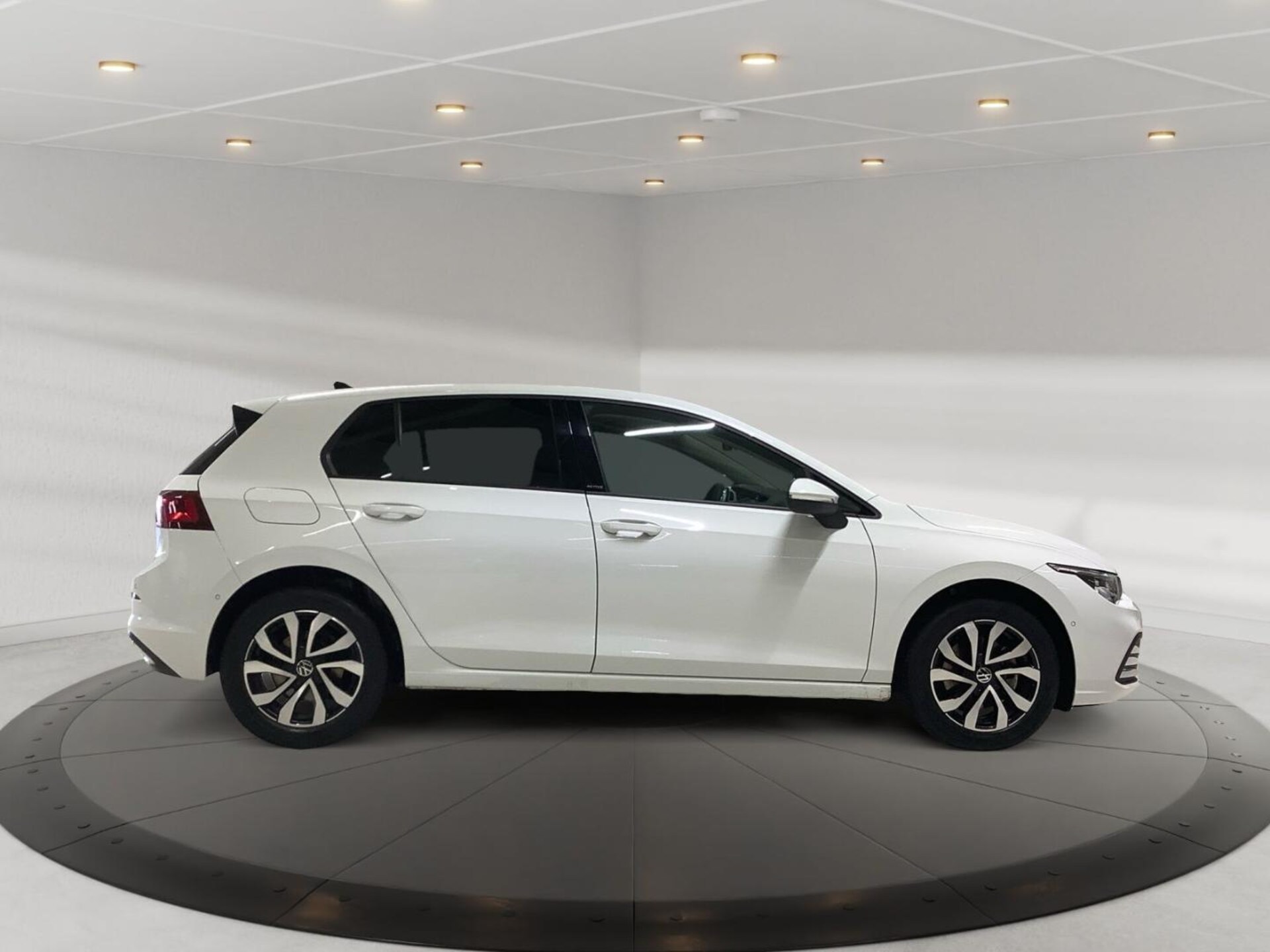 Volkswagen Golf Active