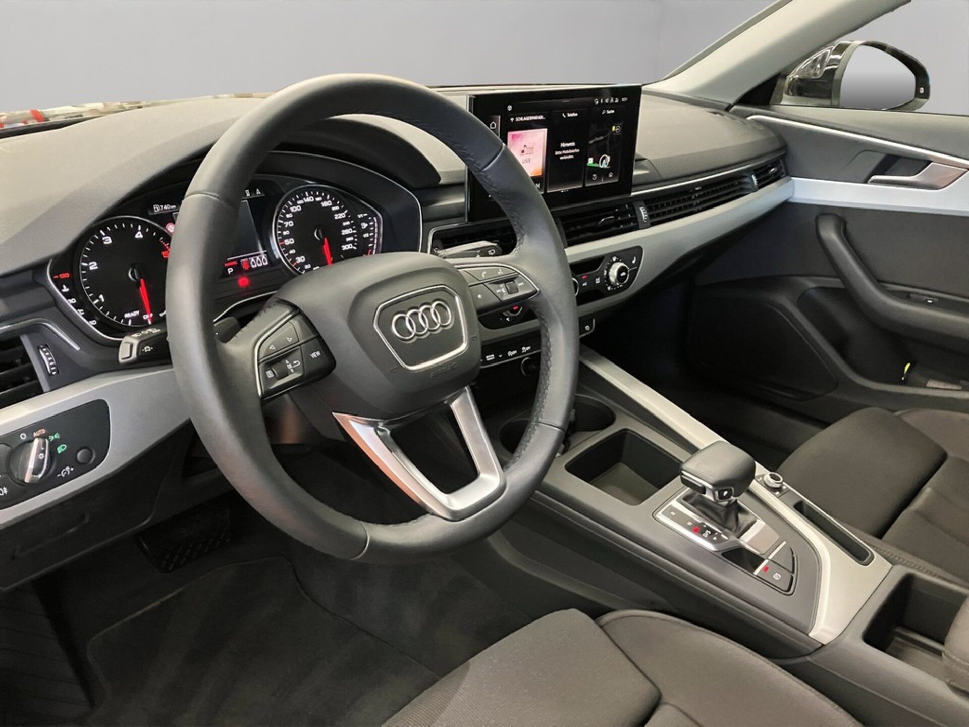 Audi A4 Avant Advanced