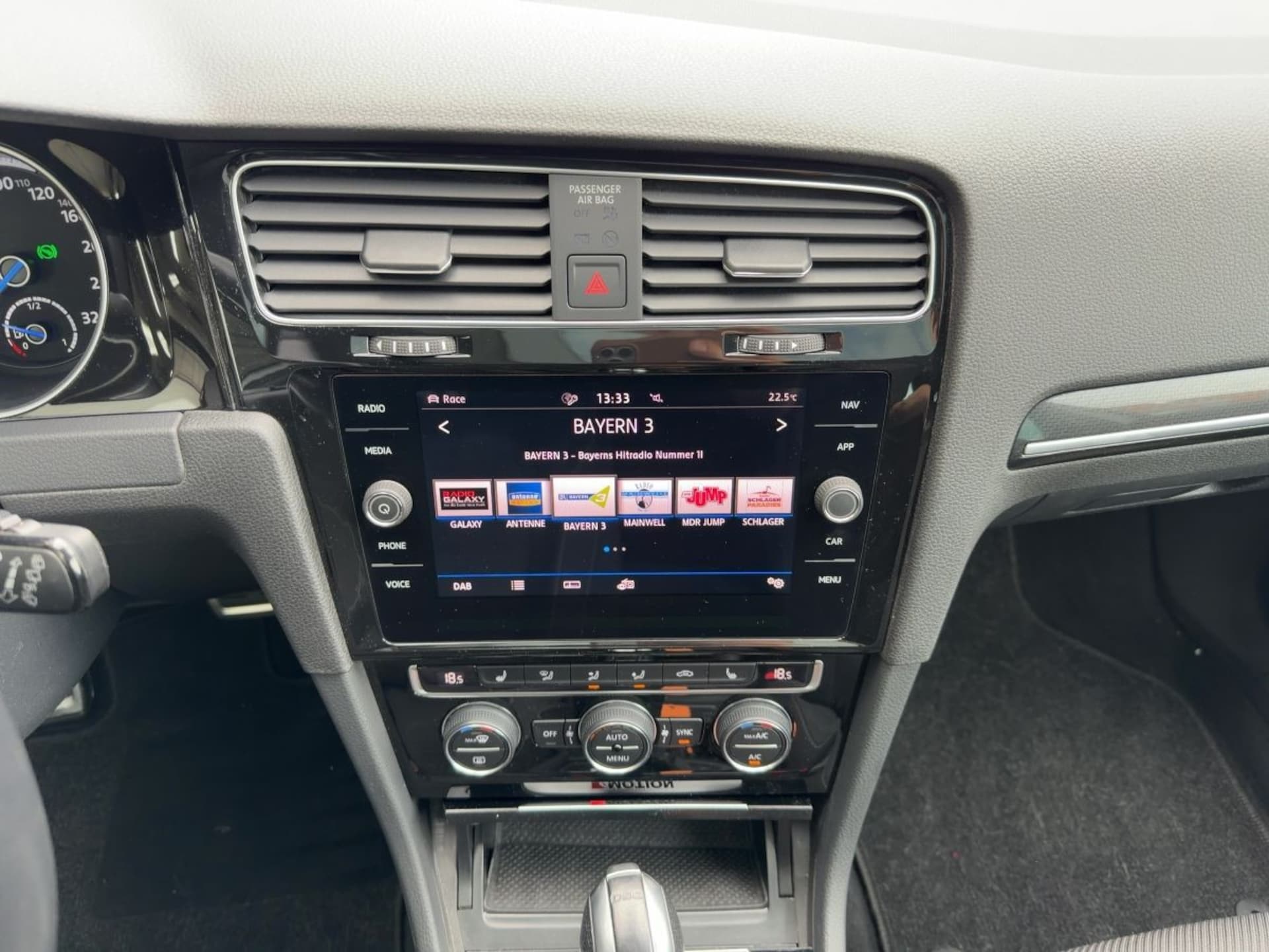 Volkswagen Golf R