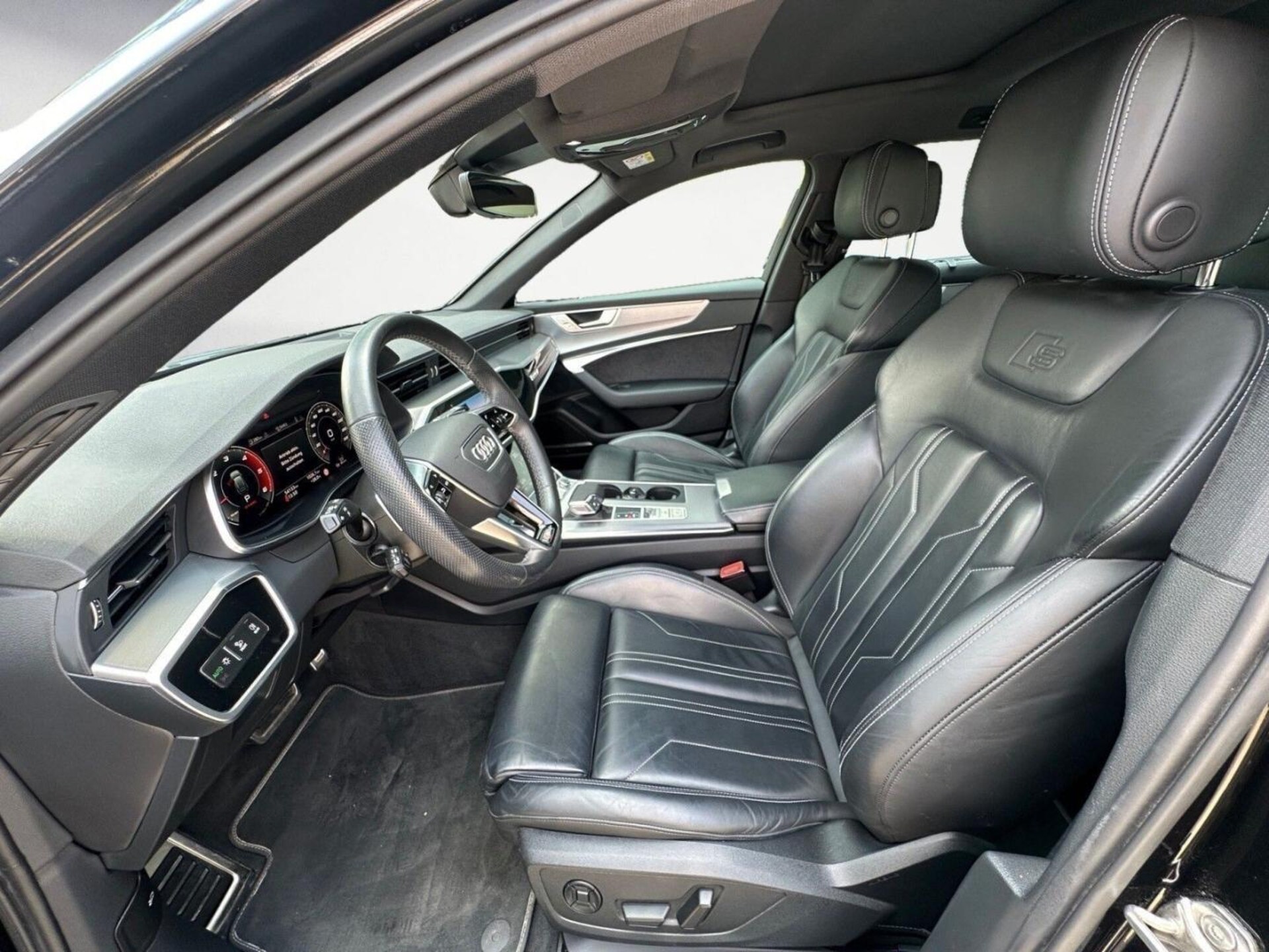 Audi S6 Avant