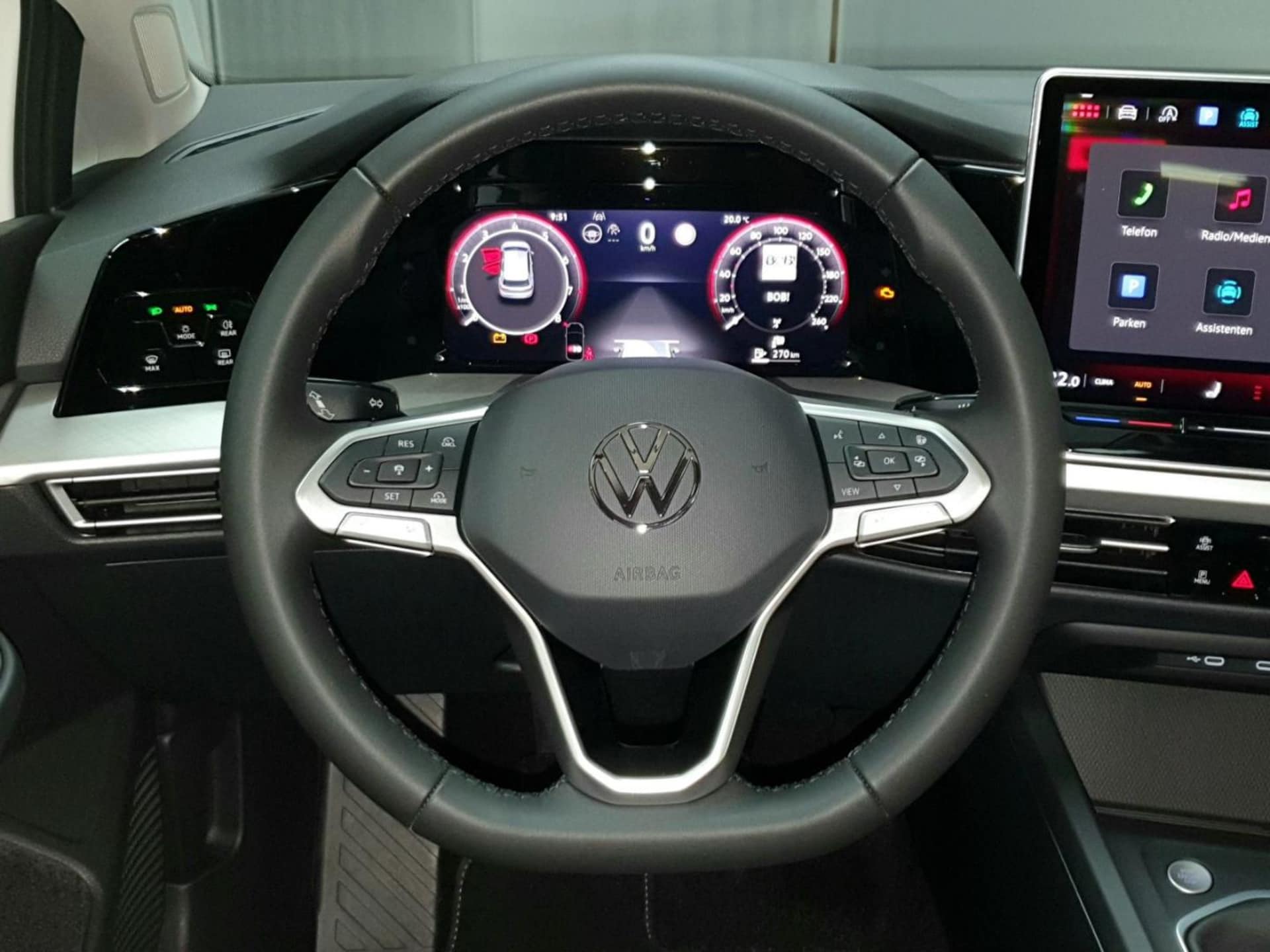Volkswagen Golf Life