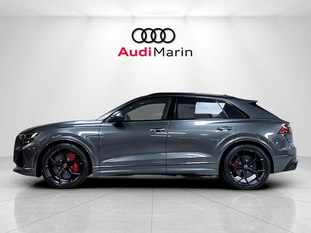 2026 Audi RS Q8 SUV performance