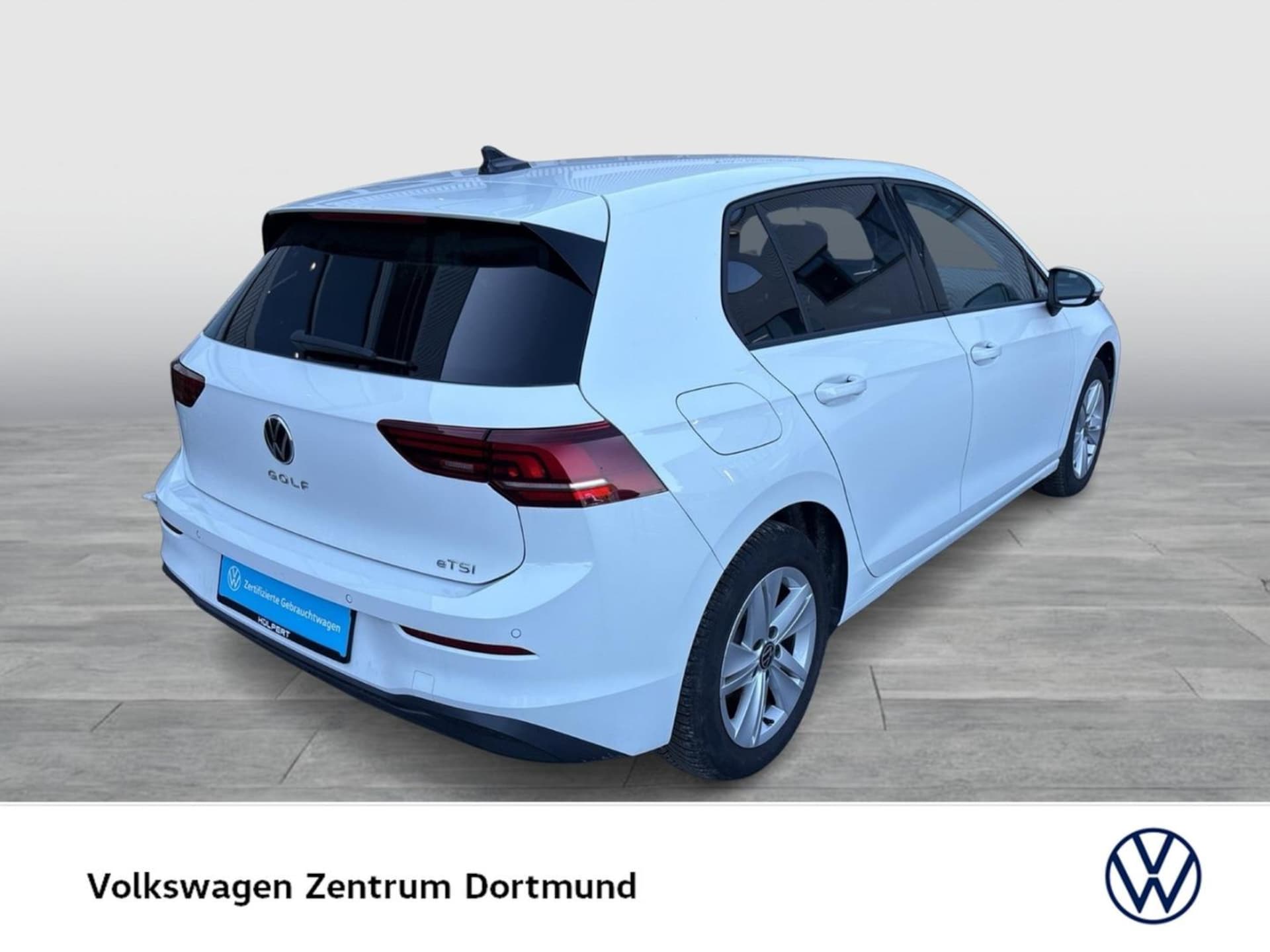 Volkswagen Golf Life