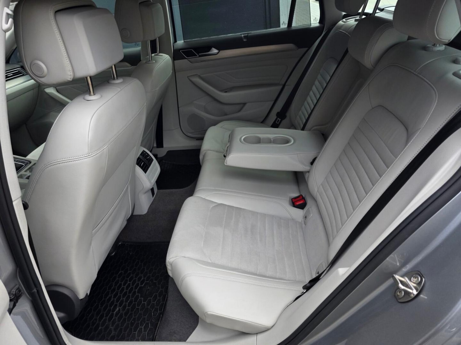 Volkswagen Passat Variant Elegance
