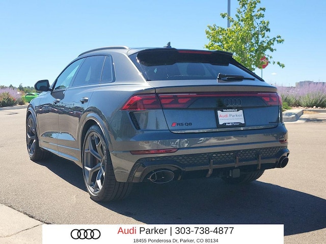2026 Audi RS Q8 SUV performance