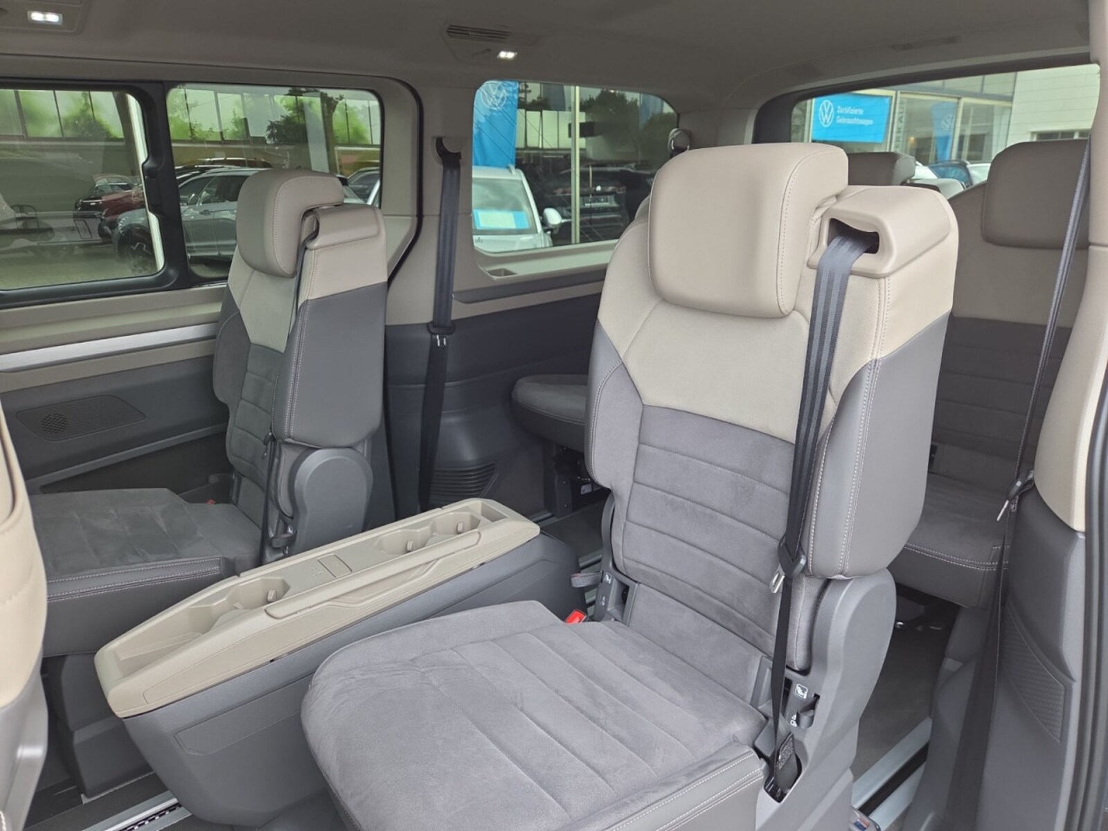 Volkswagen Multivan Langversion – Bild 10