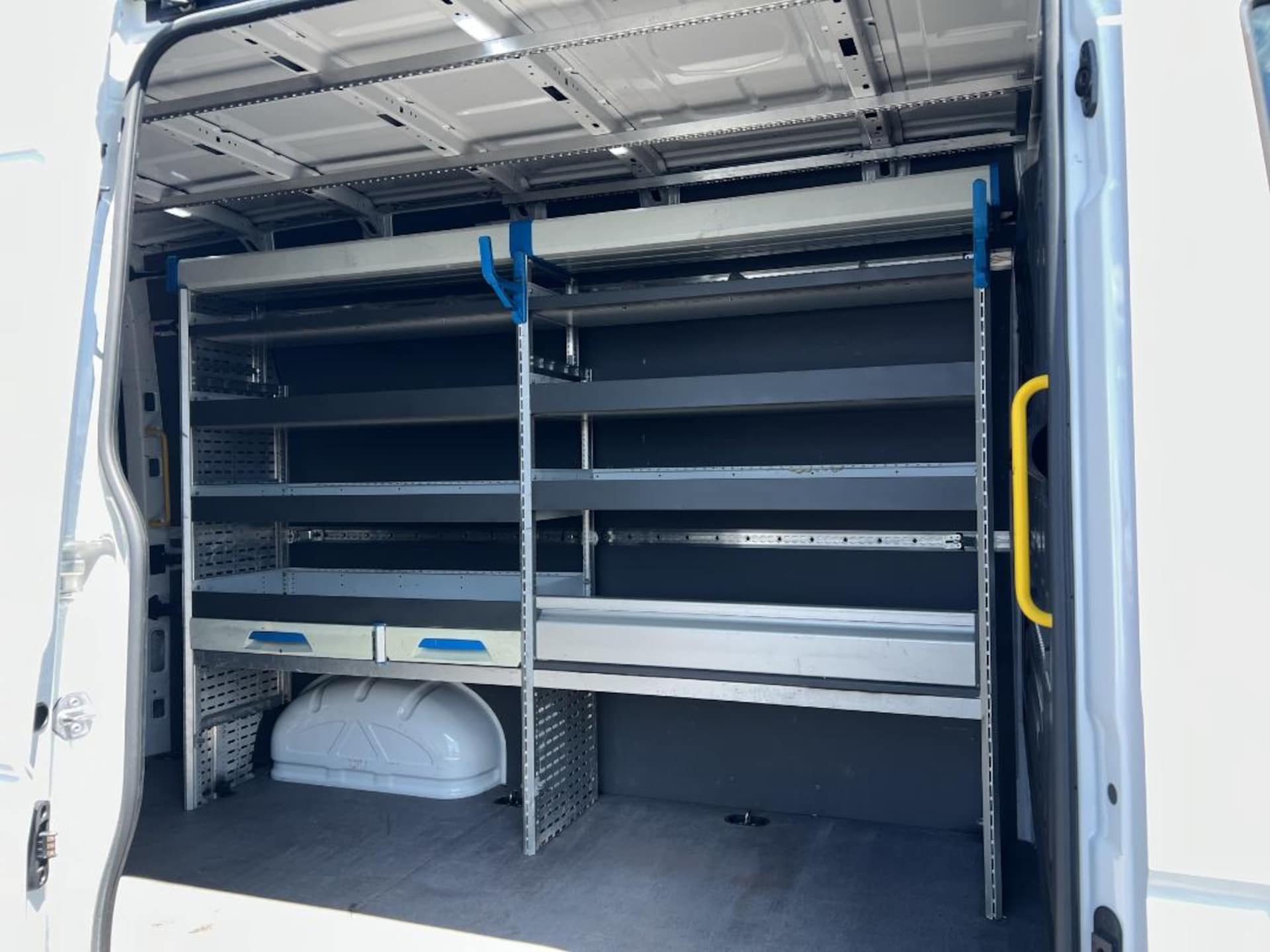 Volkswagen Crafter Kasten mittlerer Radstand