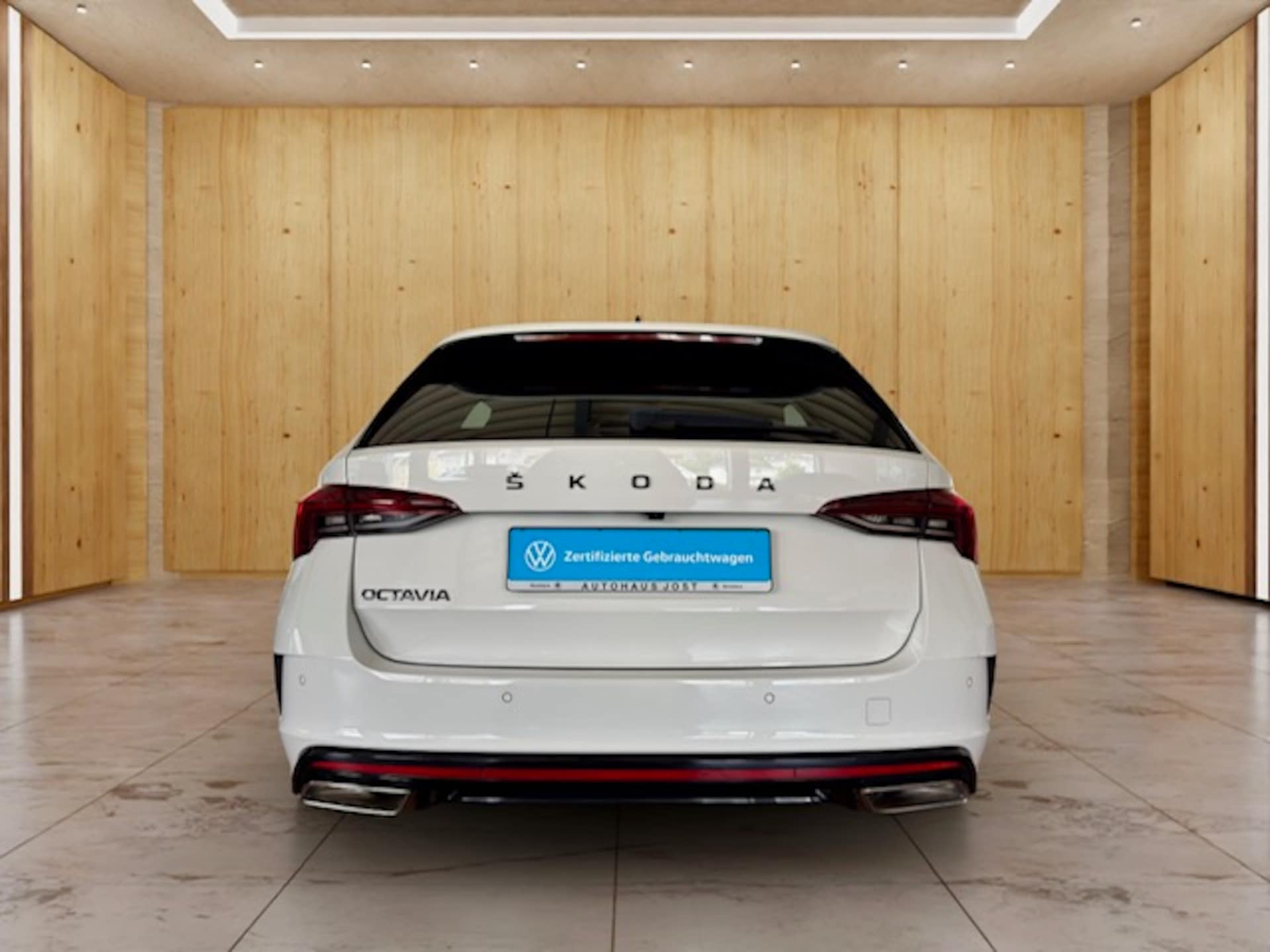 Skoda Octavia Combi RS PLUS