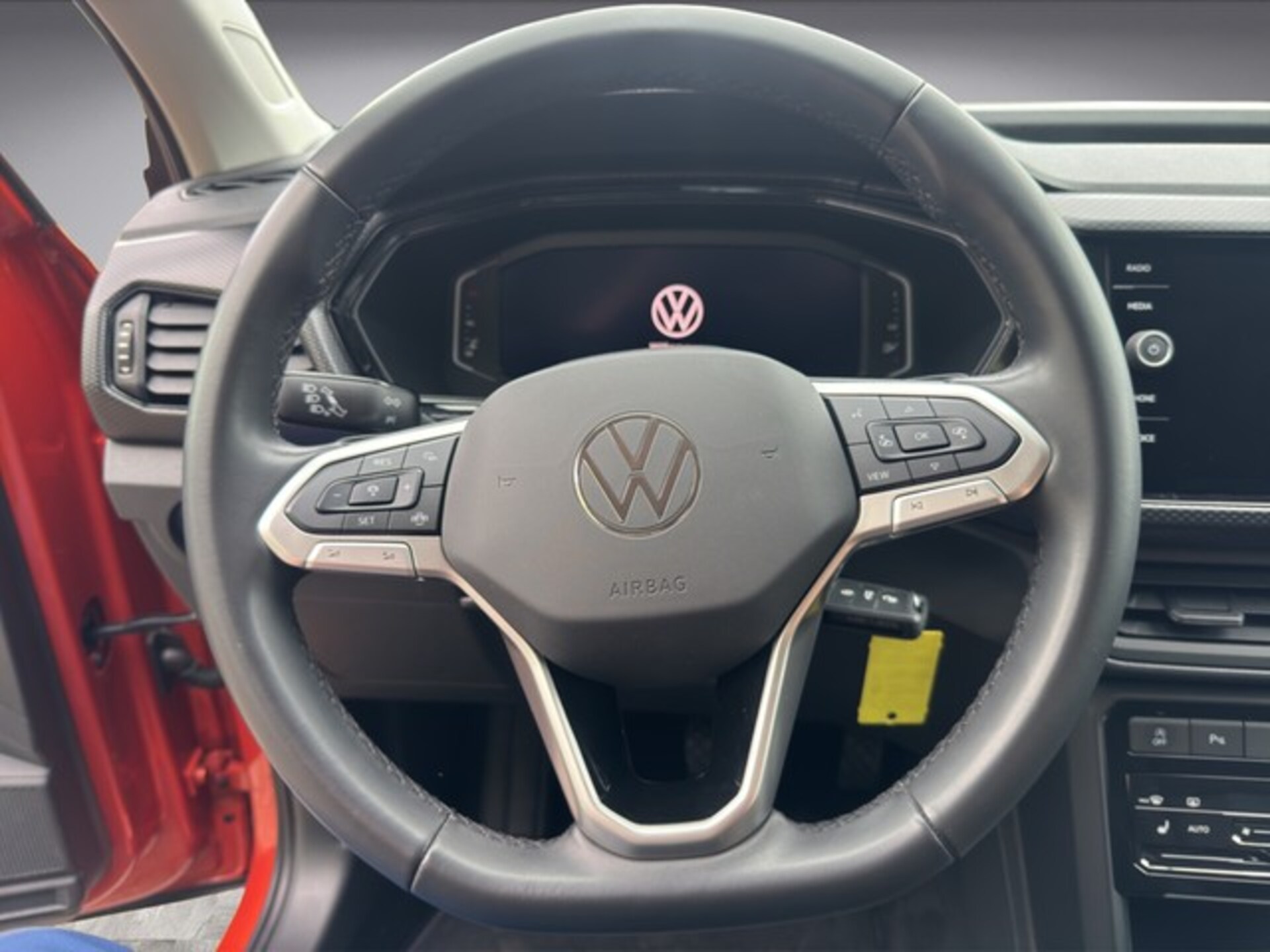 Volkswagen T-Cross Life