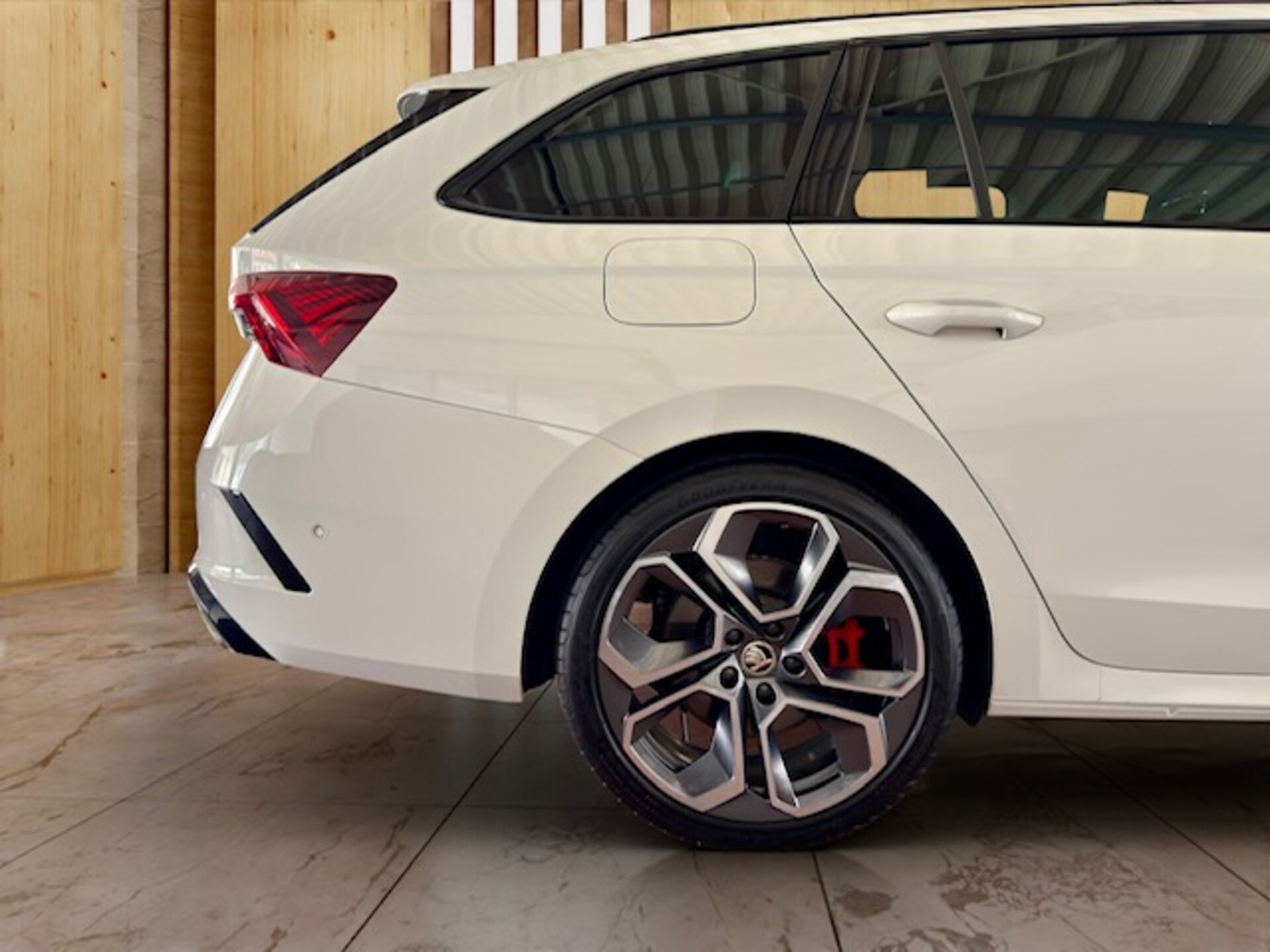 Skoda Octavia Combi RS PLUS