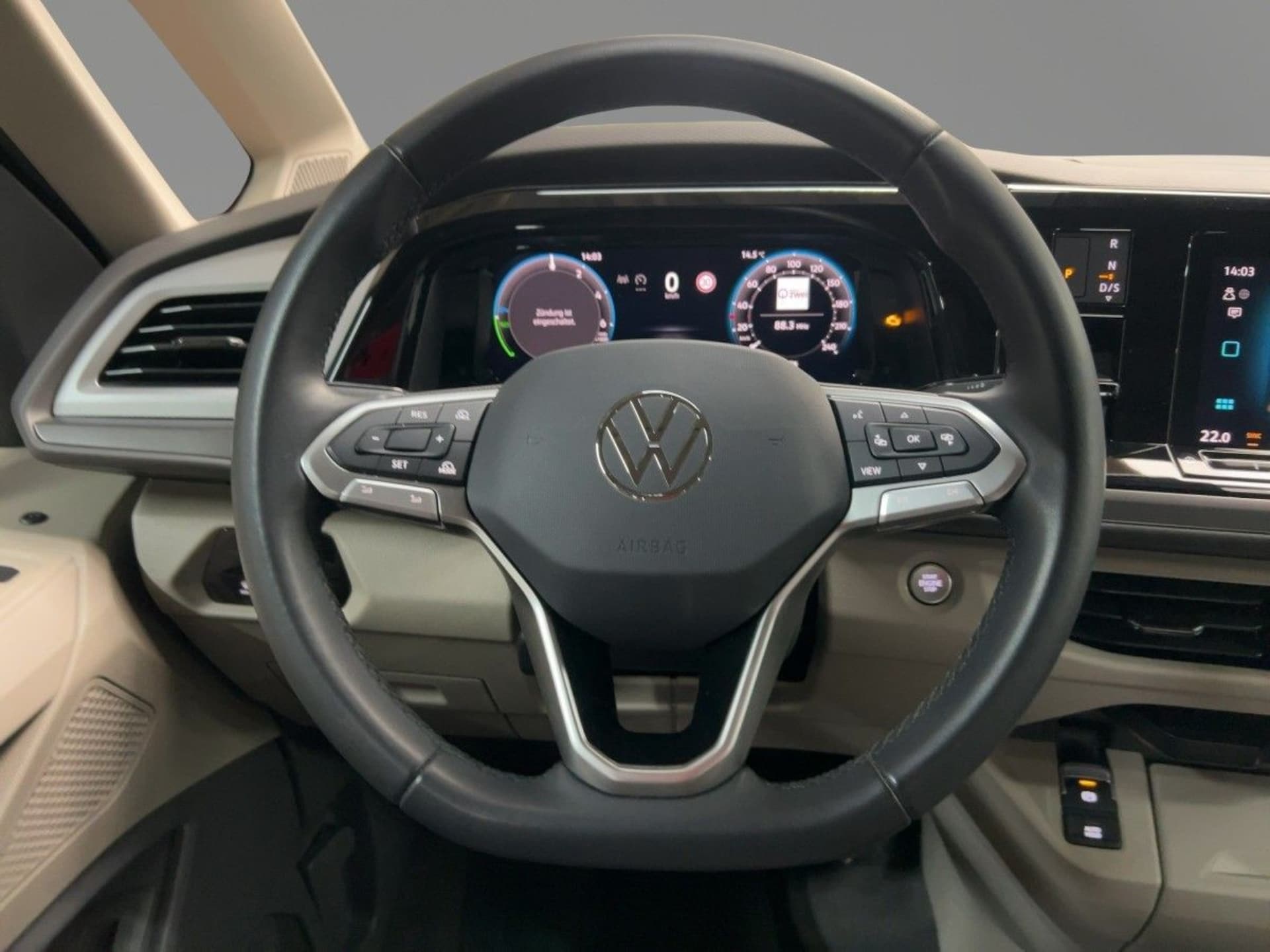 Volkswagen Multivan Basis-Modell