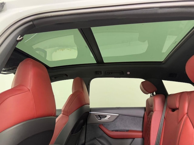 2026 Audi SQ7 Premium Plus - Photo 16