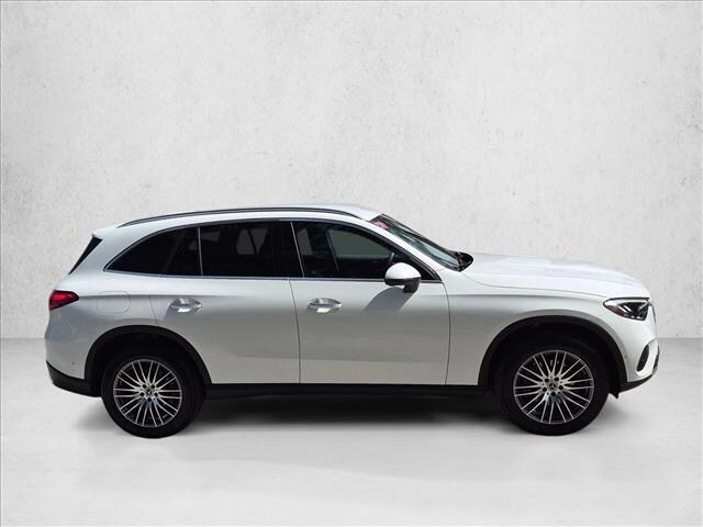 2026 Mercedes-Benz GLC 300