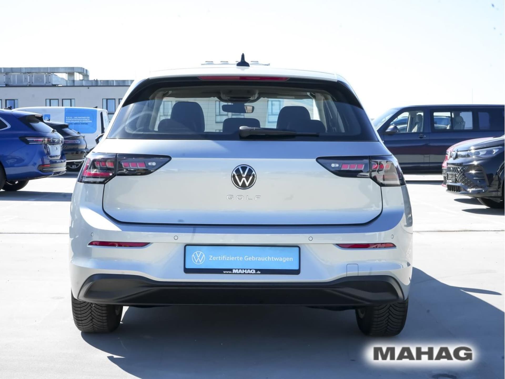 Volkswagen Golf Life