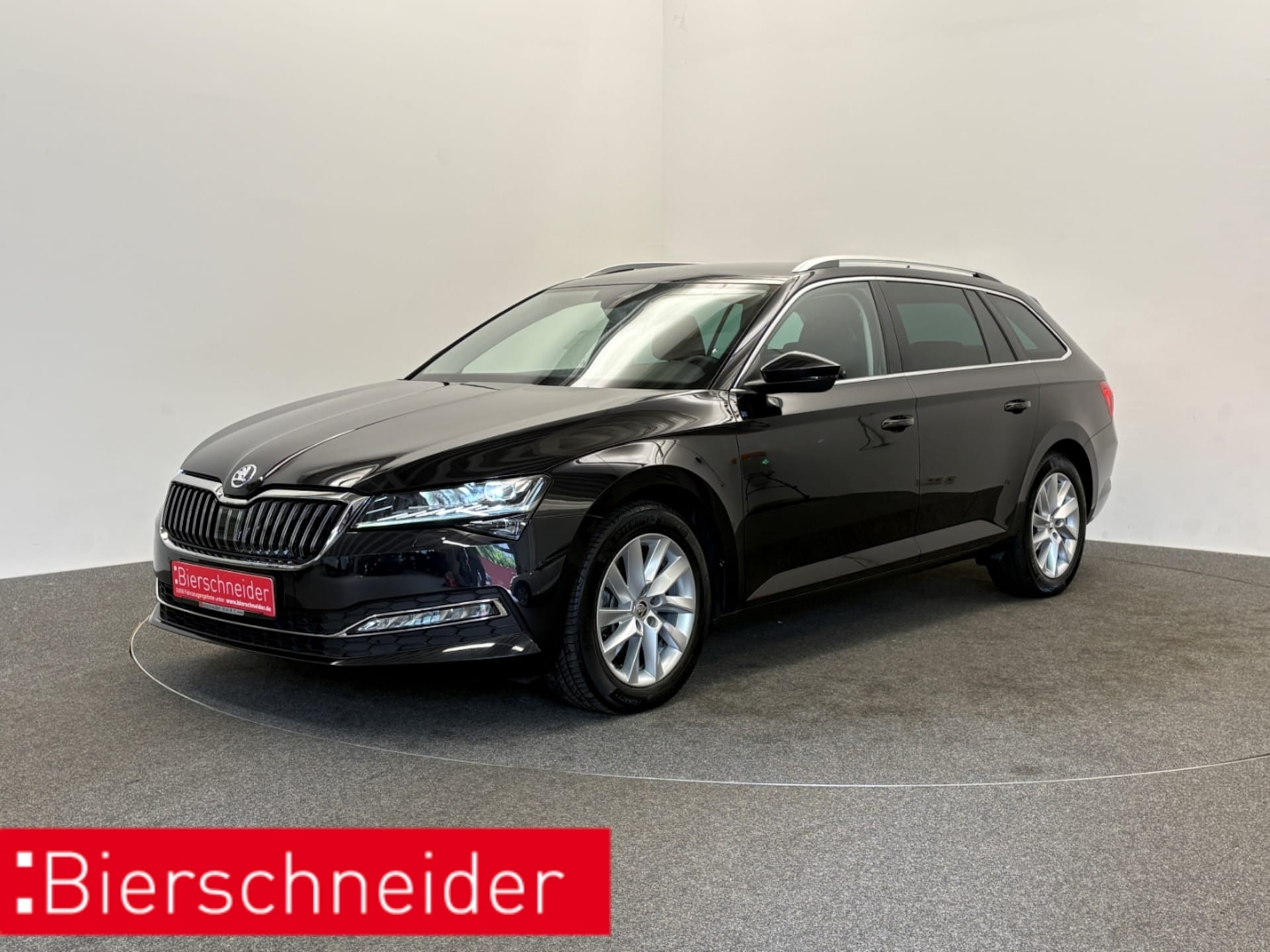 Skoda Superb Combi Style