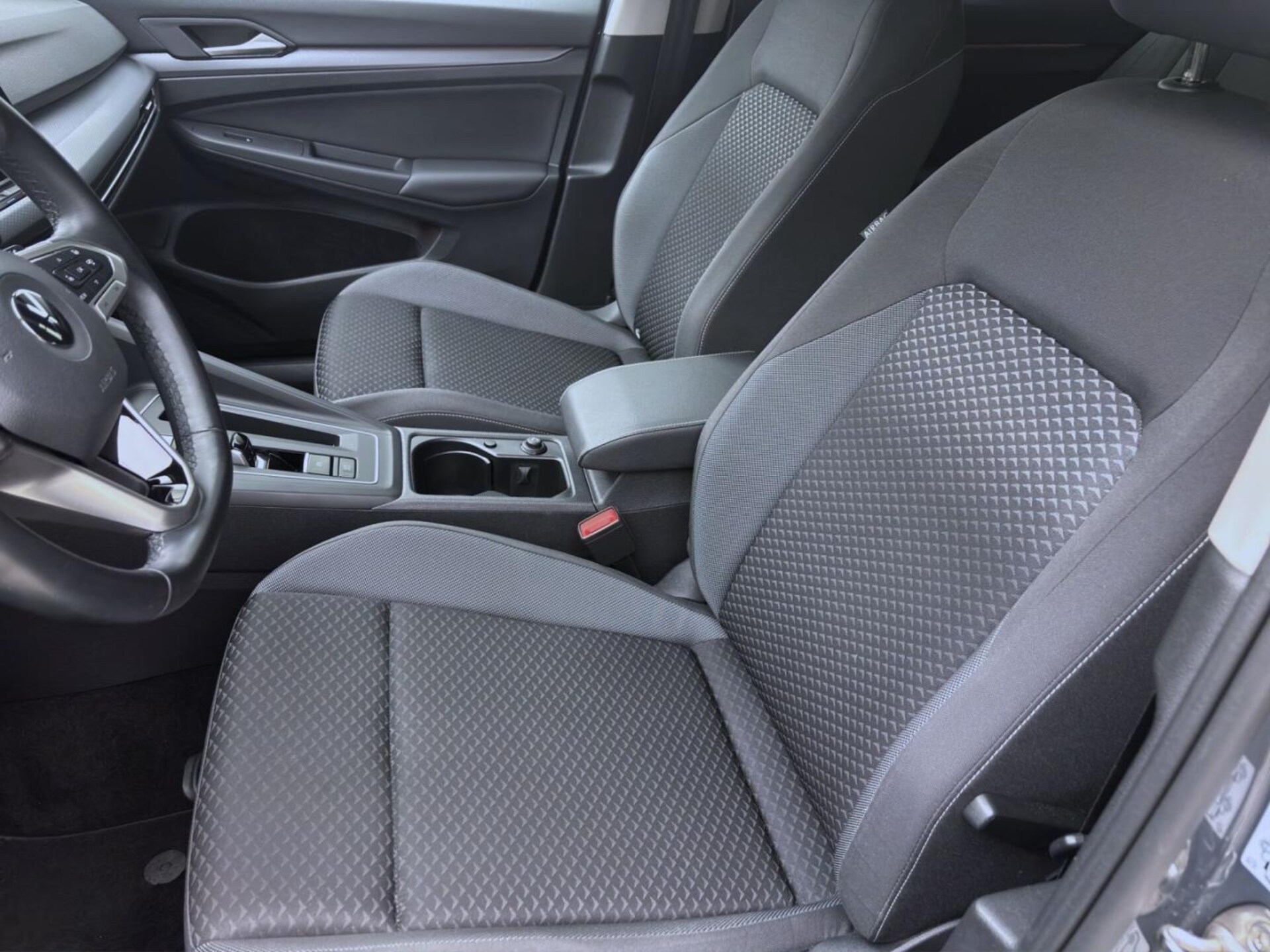 Volkswagen Golf Active