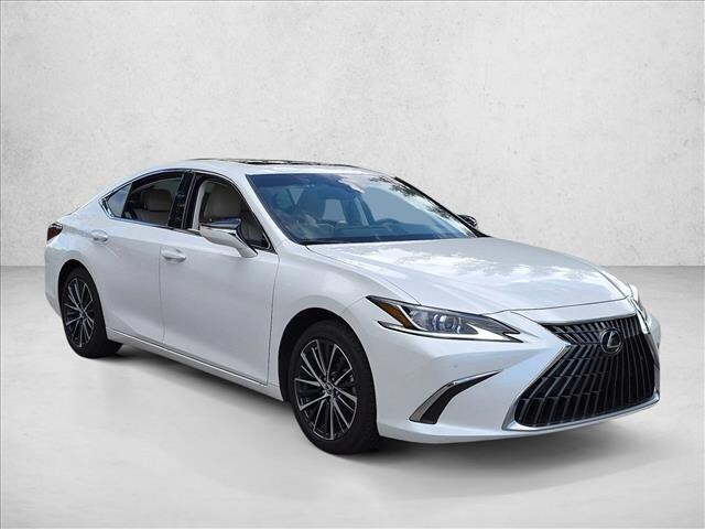 2025 Lexus ES 300h