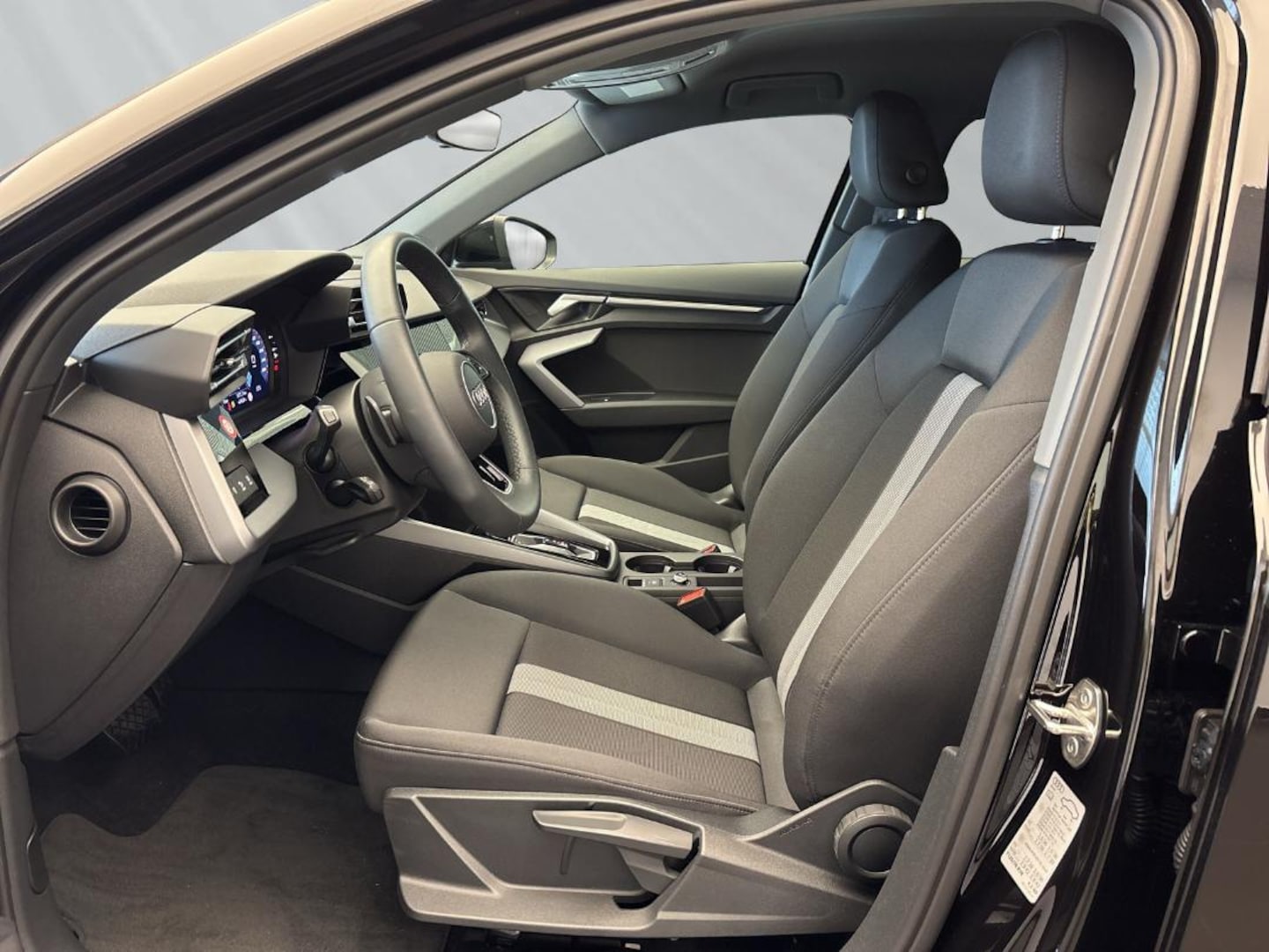 Bild über Audi A3 Sportback advanced 35 TFSI S tronic - für weitere Informationen kontaktieren Sie den Audi Partner