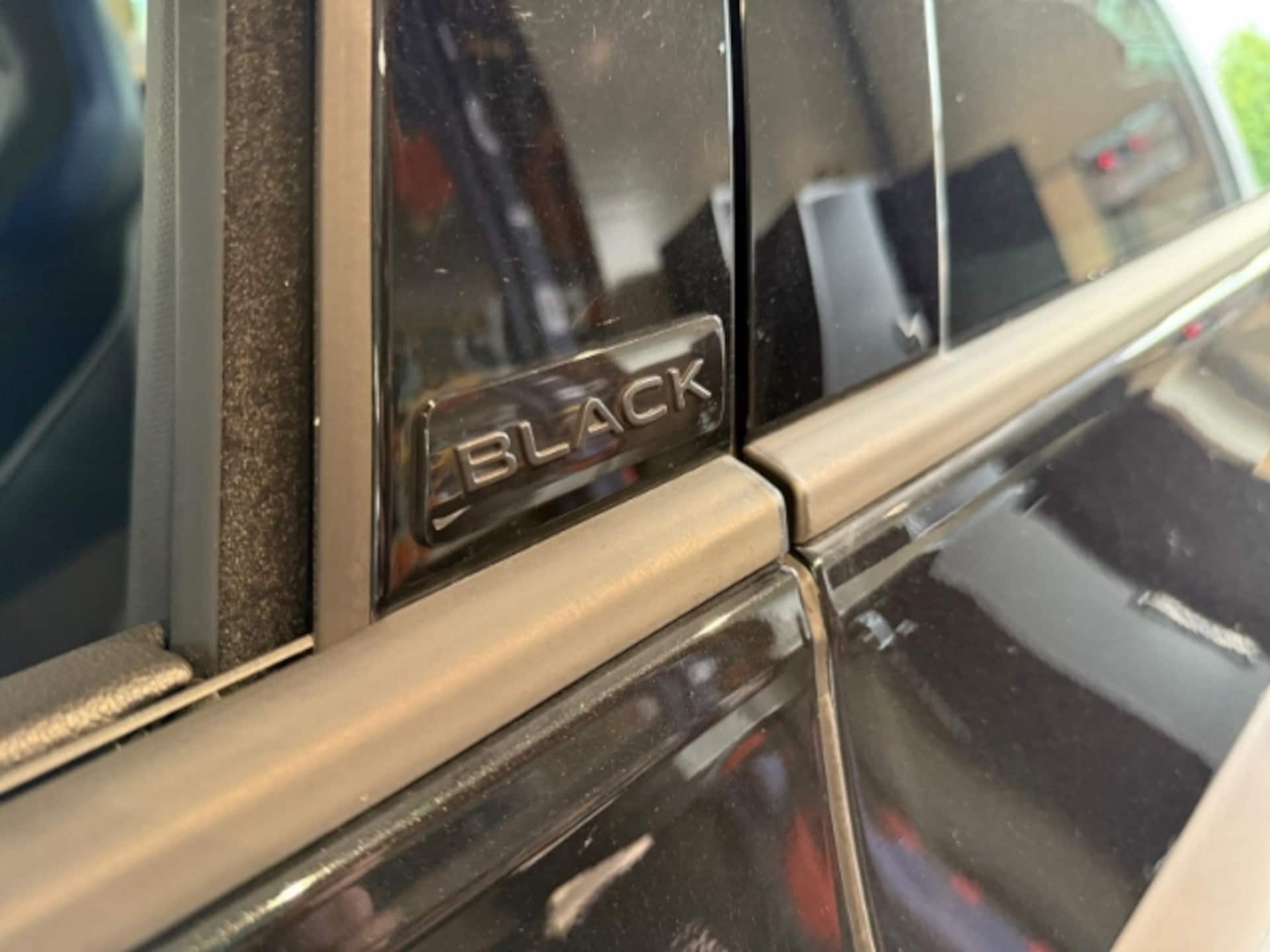 Volkswagen Golf R Black Edition