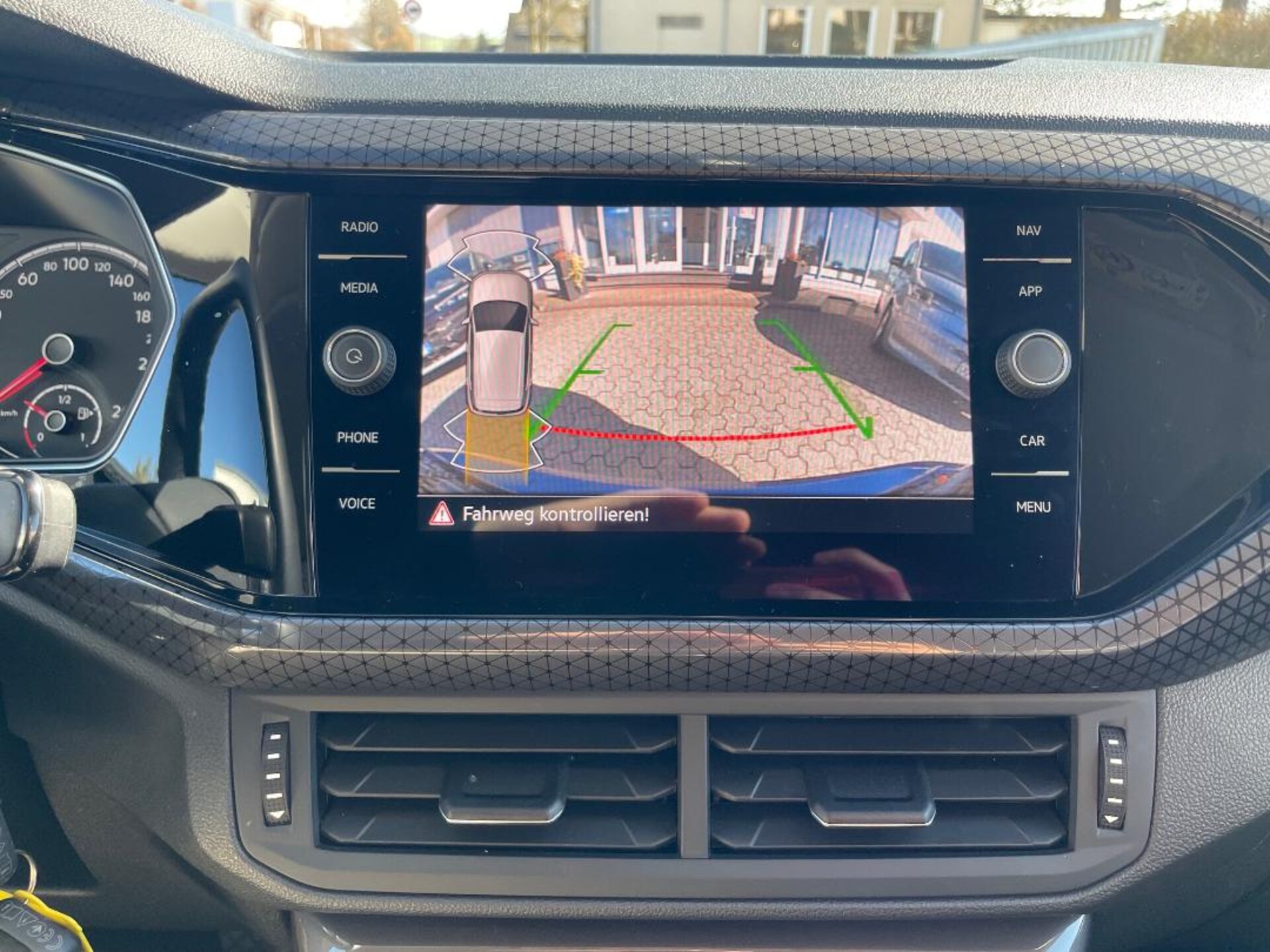 Volkswagen T-Cross Style