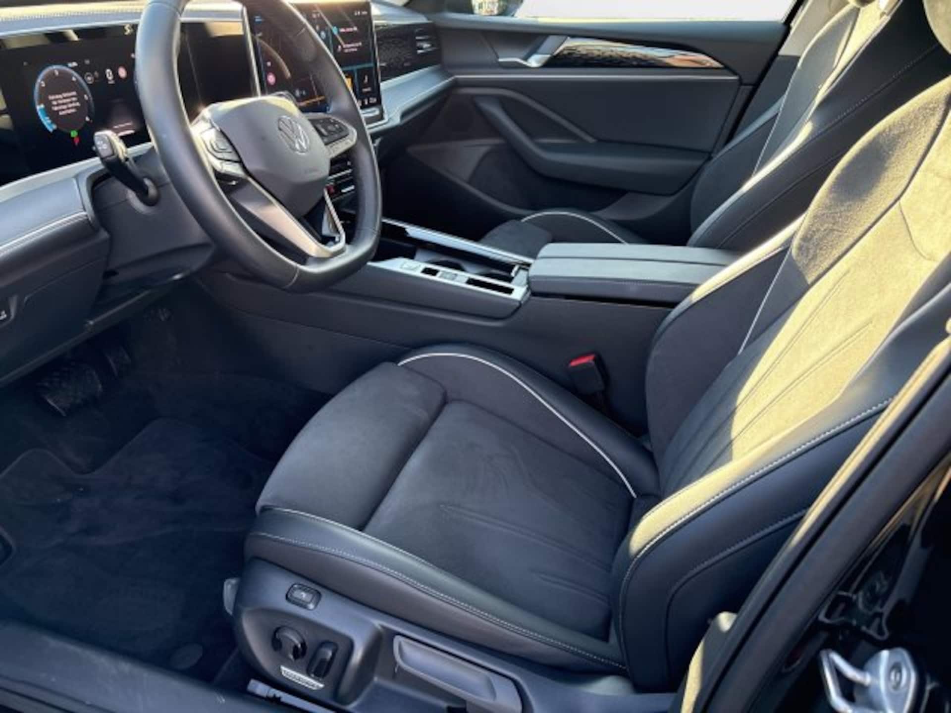 Volkswagen Passat Elegance