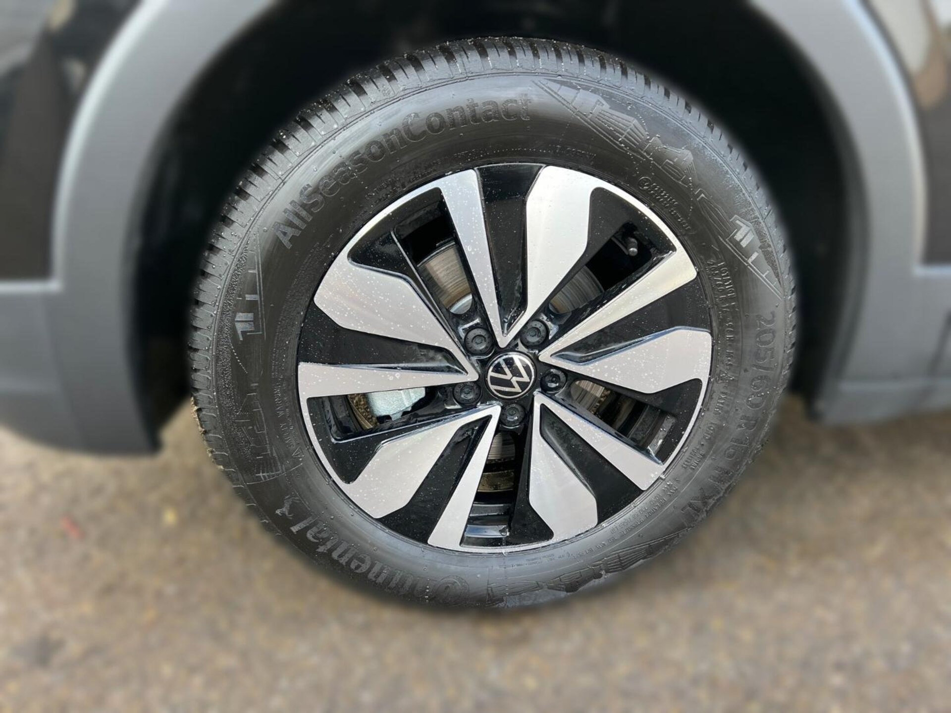 Volkswagen T-Cross Life