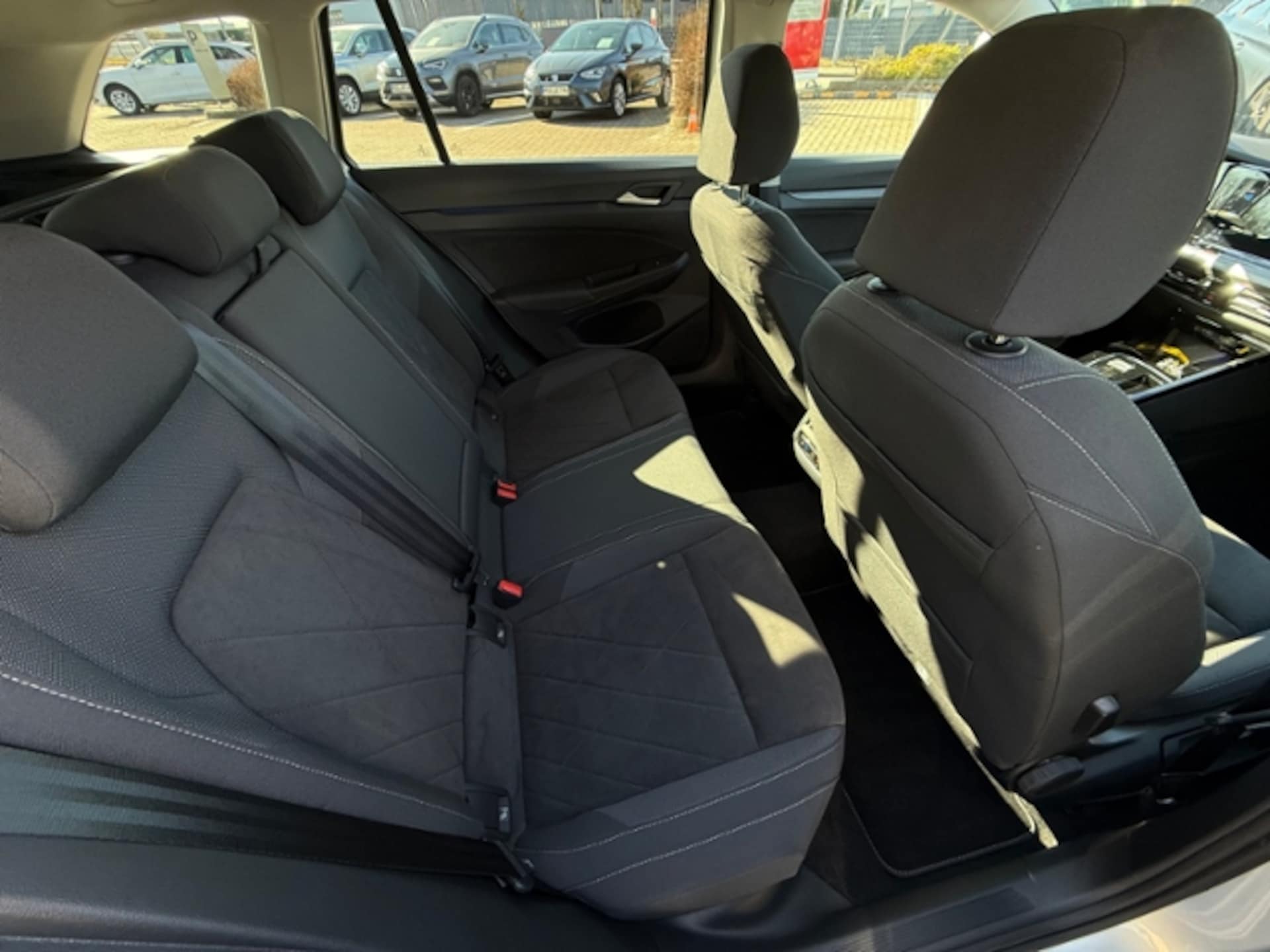 Volkswagen Golf Variant Style