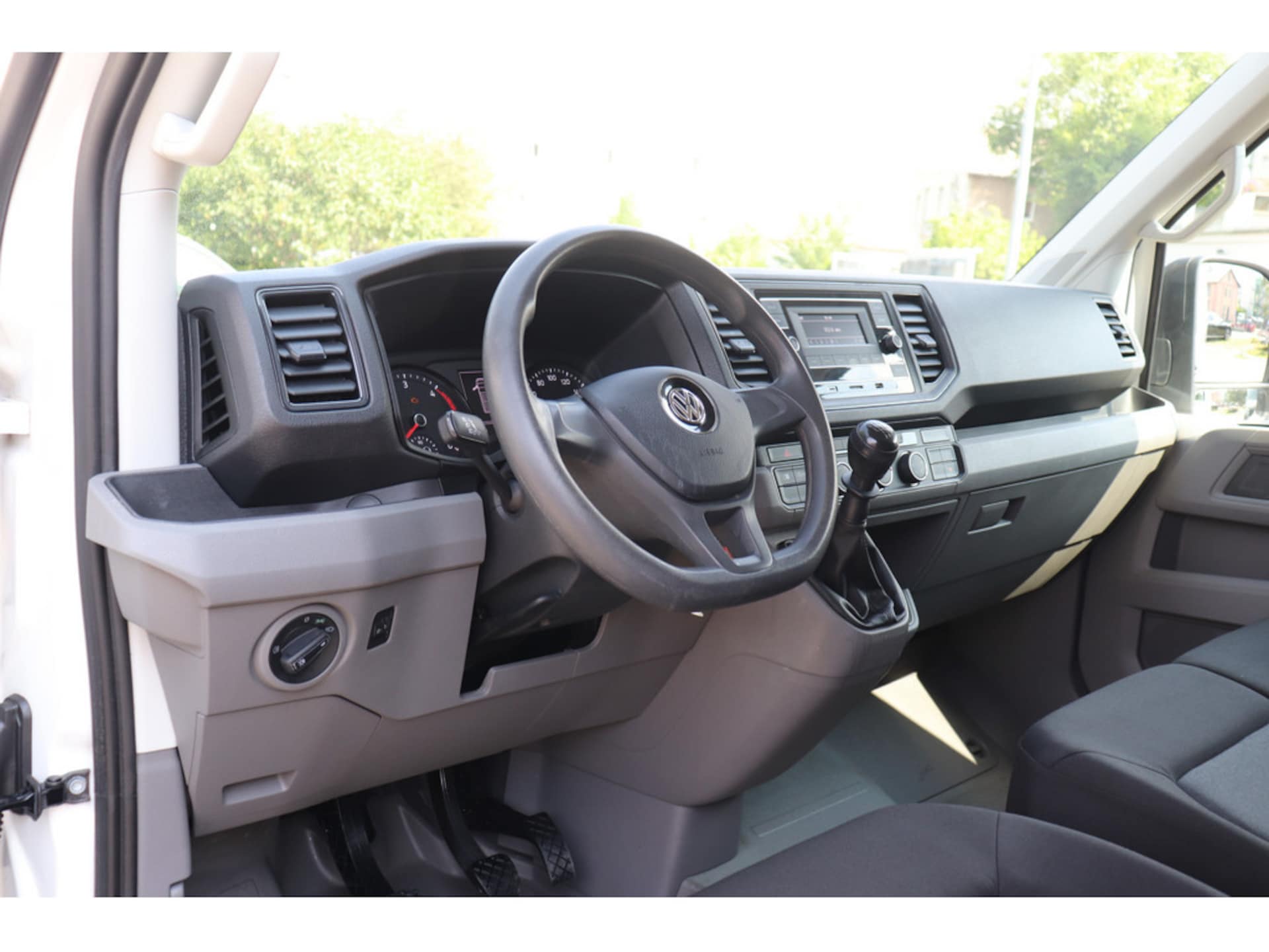 Volkswagen Crafter Kasten mittlerer Radstand