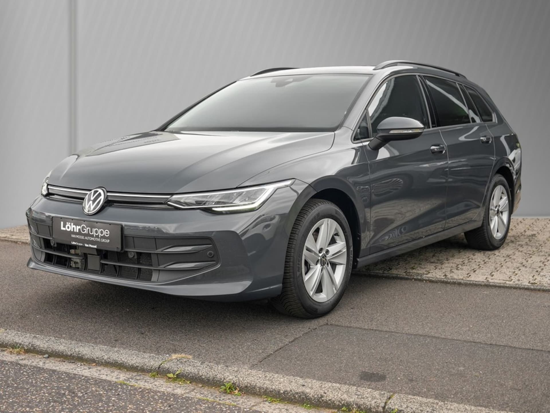 Volkswagen Golf Variant — Volkswagen Golf Variant Golf VIII Variant 1,5 eTSI DSG,AHK,LED,Apple Ca...