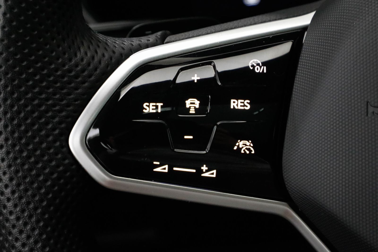 Volkswagen Touareg – Bild 25