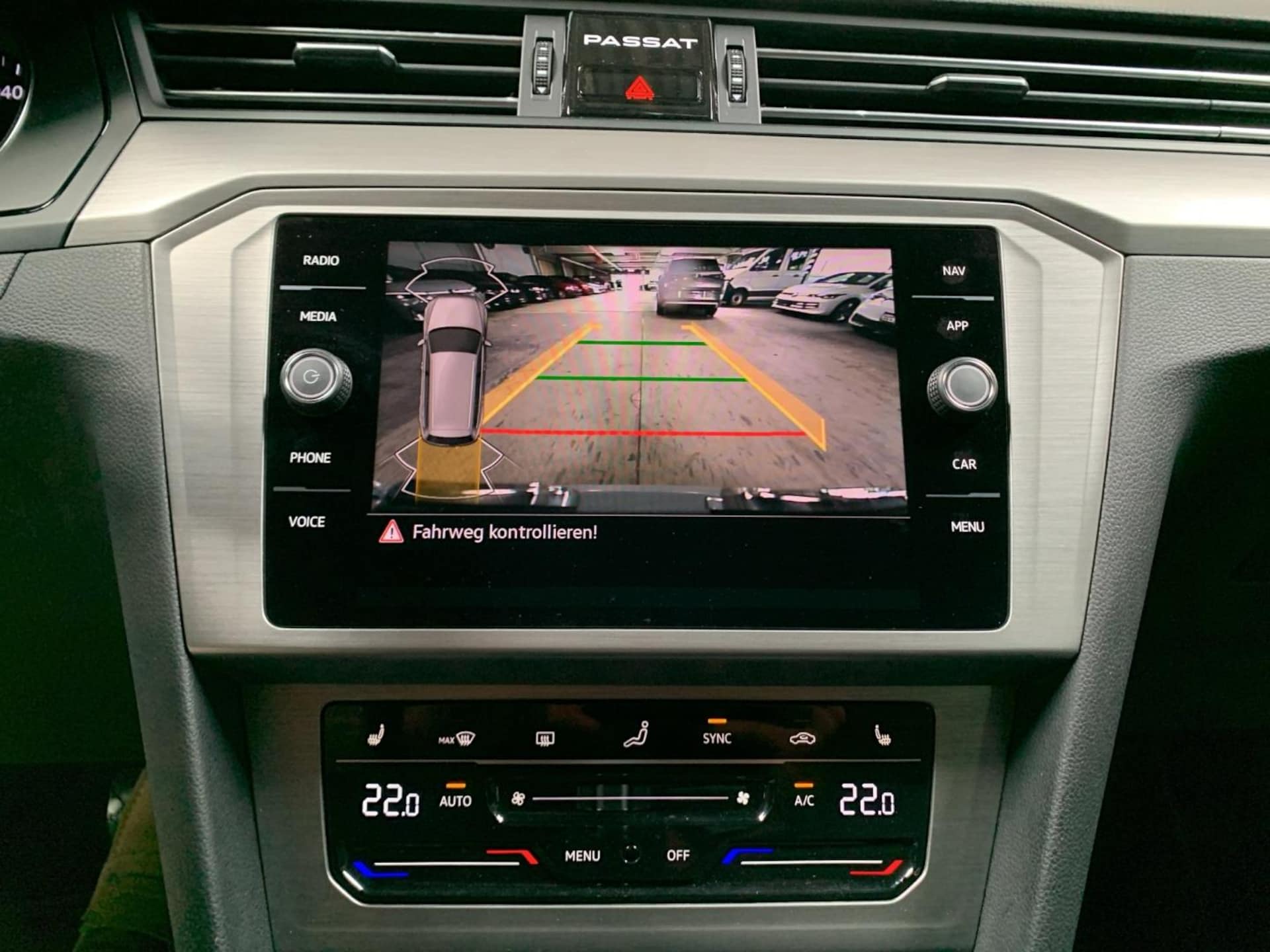 Volkswagen Passat Variant Basis-Modell