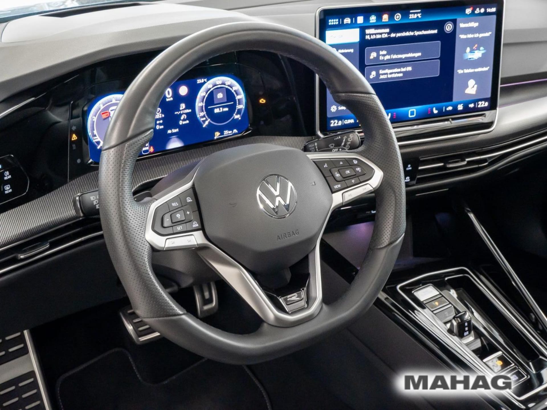 Volkswagen Golf Variant R-Line