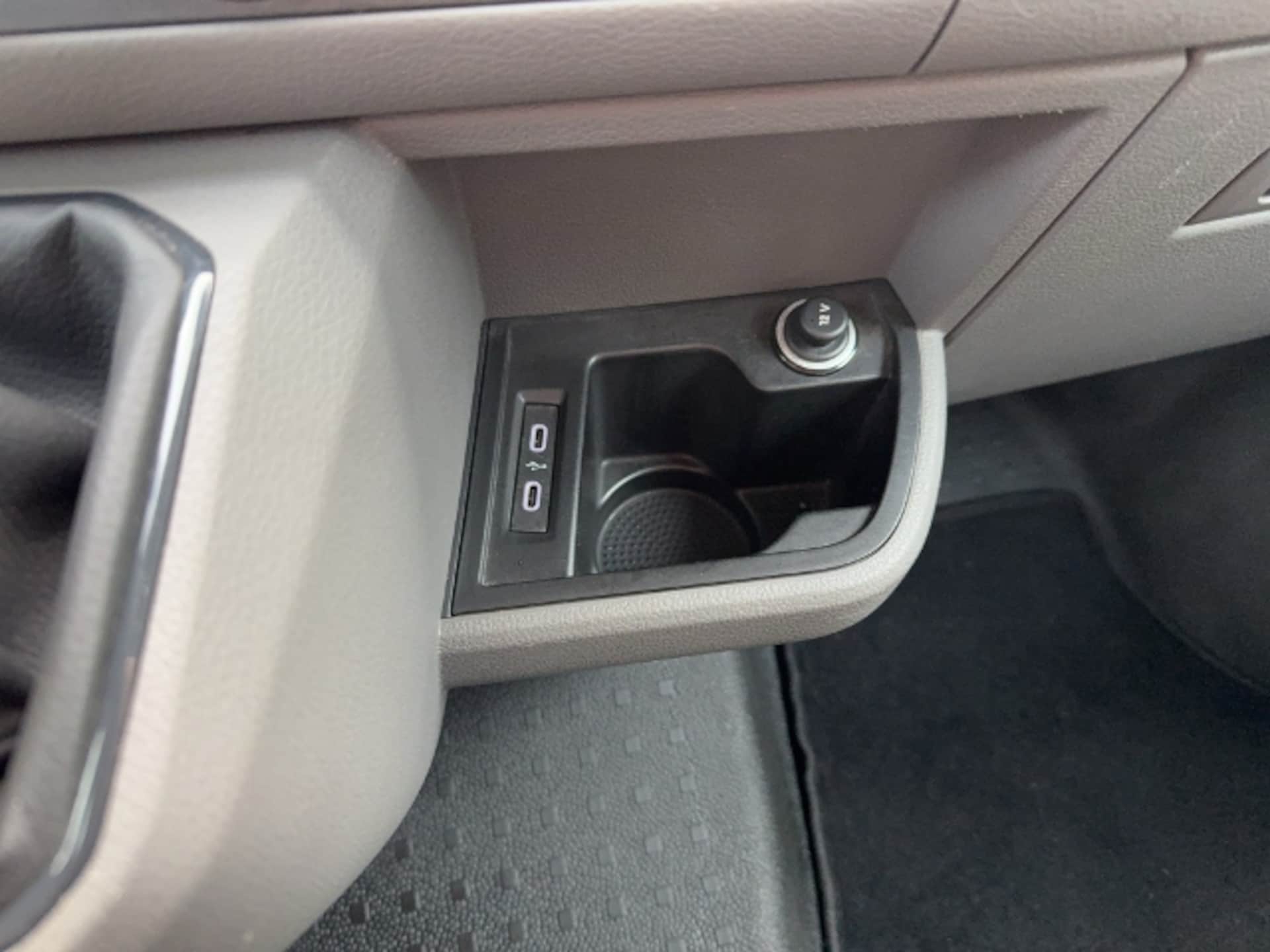 Volkswagen T6.1 Transporter Kasten kurzer Radstand