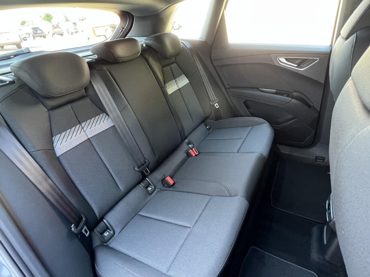 Image about Audi Q4 e-tron 40 e-tron