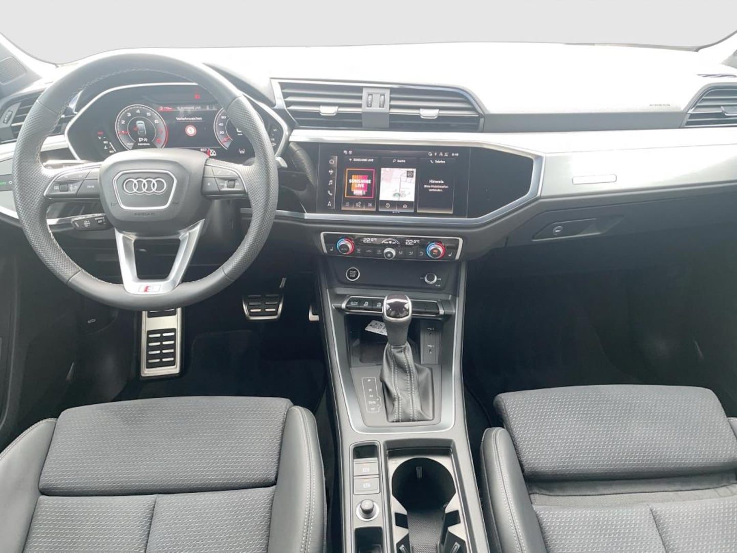 Bild über Audi Q3 Sportback S line 35 TFSI S tronic - für weitere Informationen kontaktieren Sie den Audi Partner